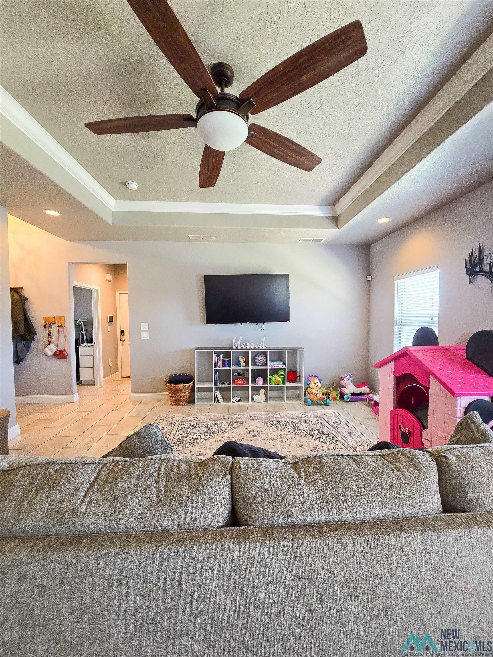 309 Nonpareil Lane, Clovis