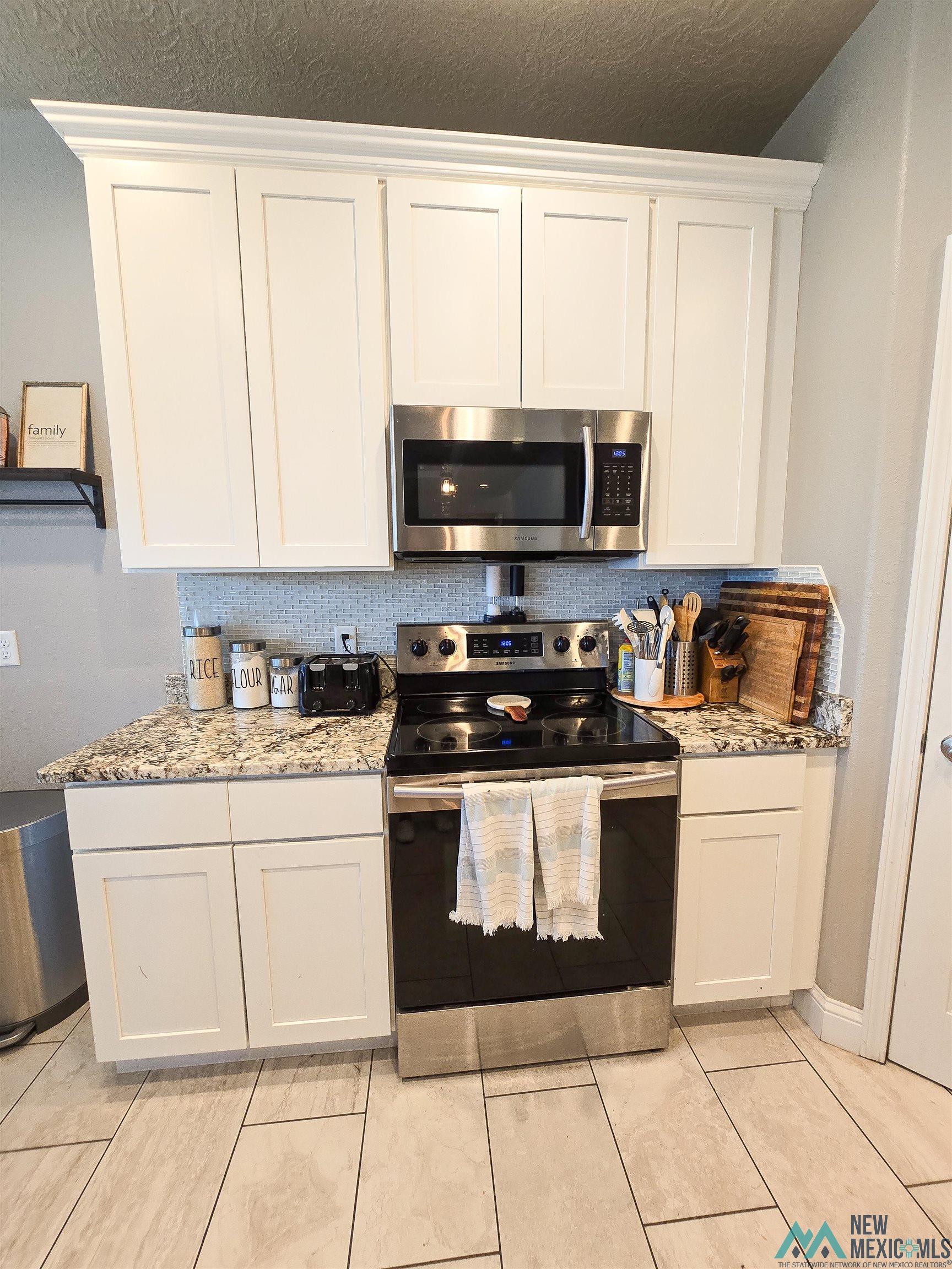 309 Nonpareil Lane, Clovis