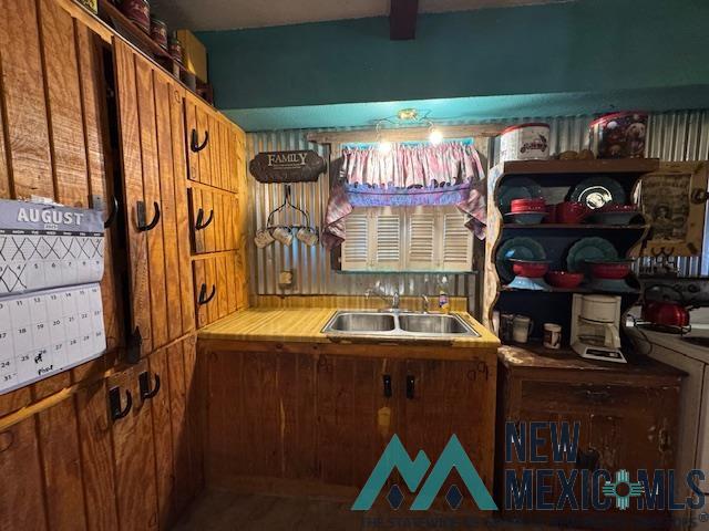 625 Curry Road H Road