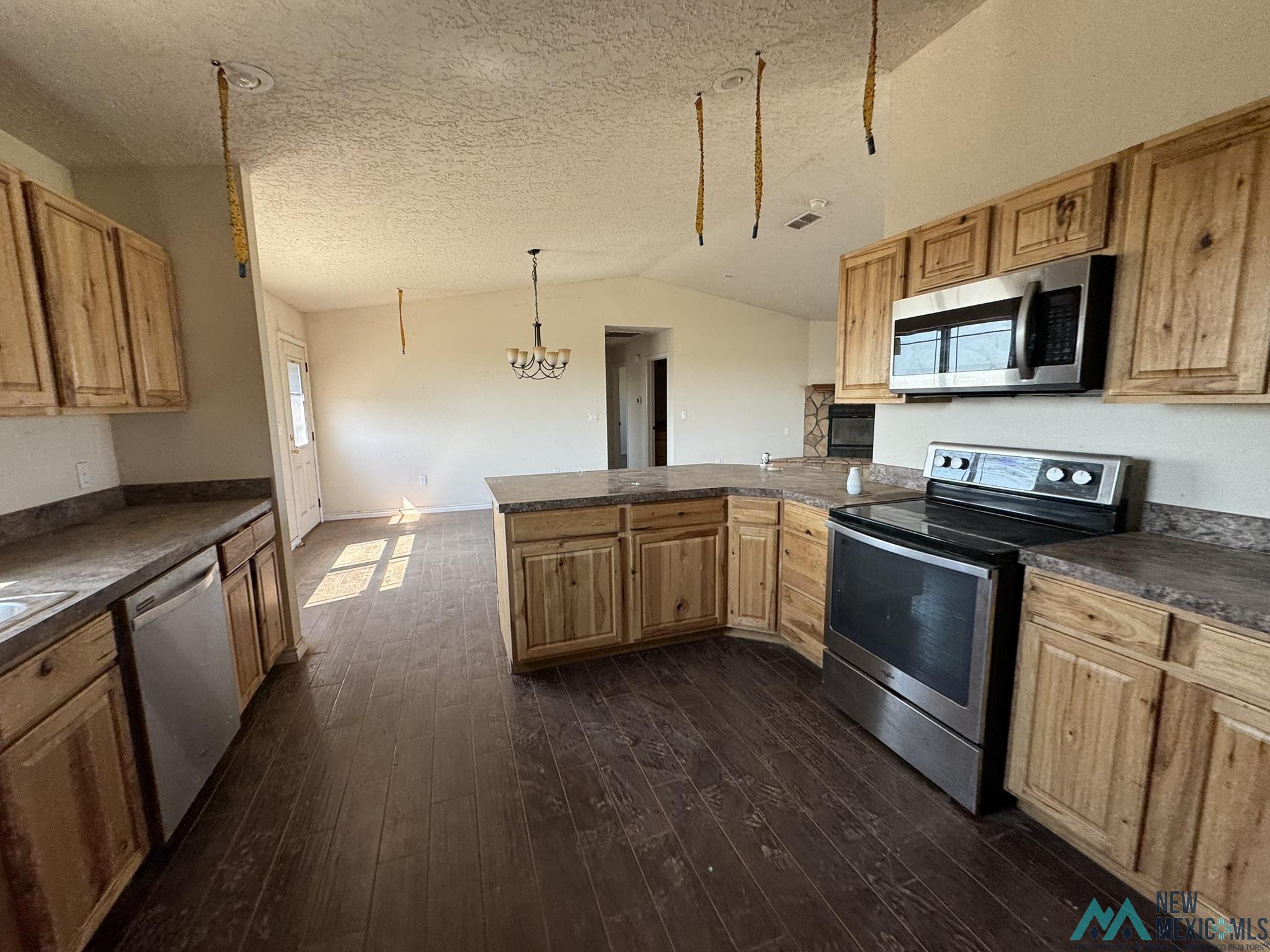 2250 S Roosevelt Roak K Road