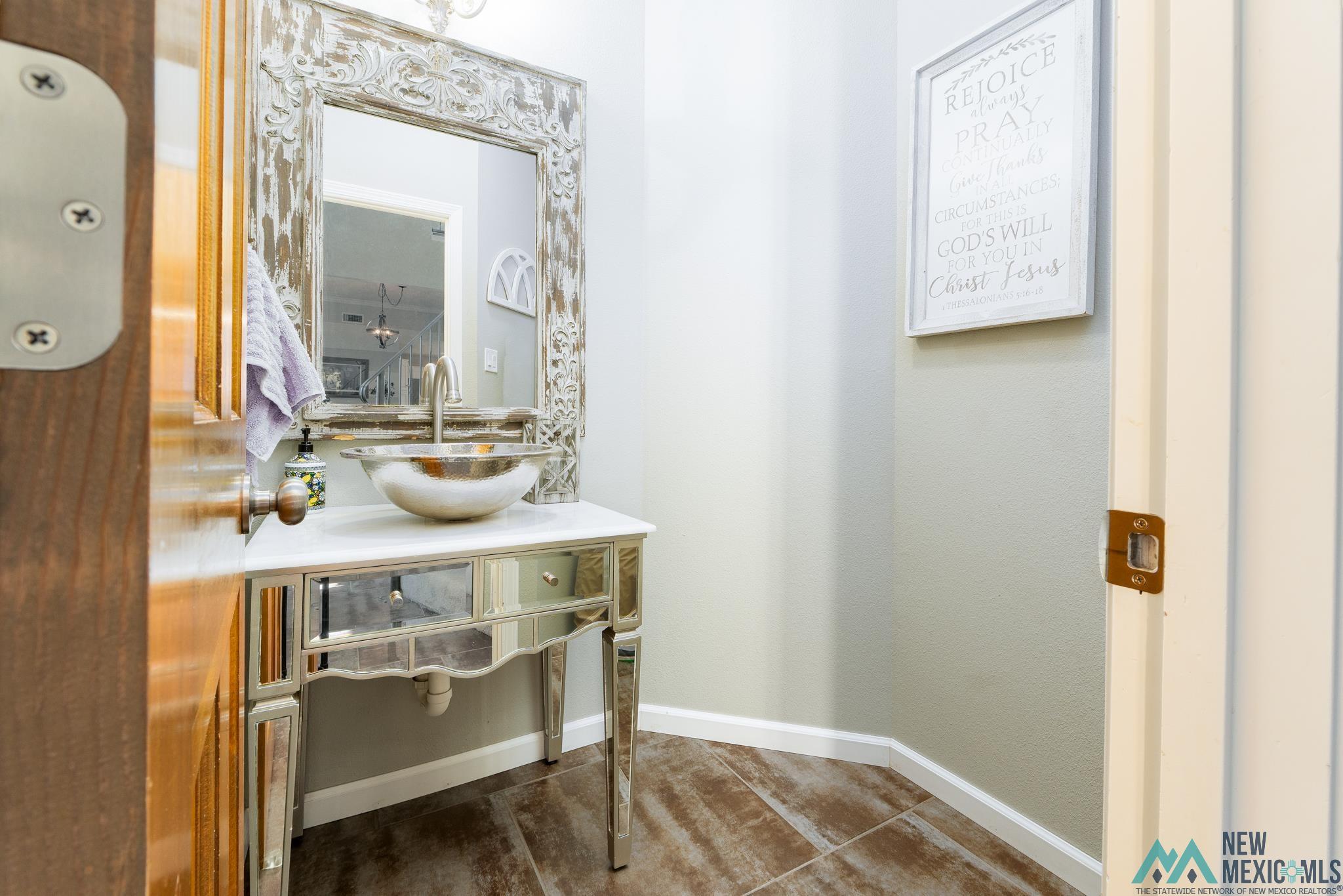 1716 Saint Andrews Drive