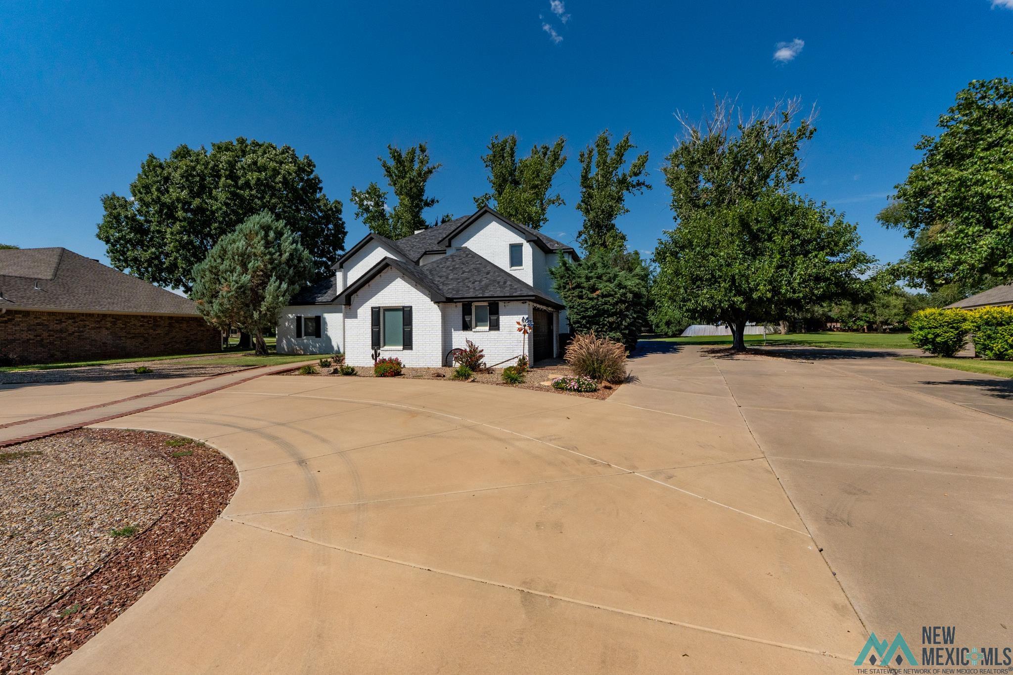 1716 Saint Andrews Drive