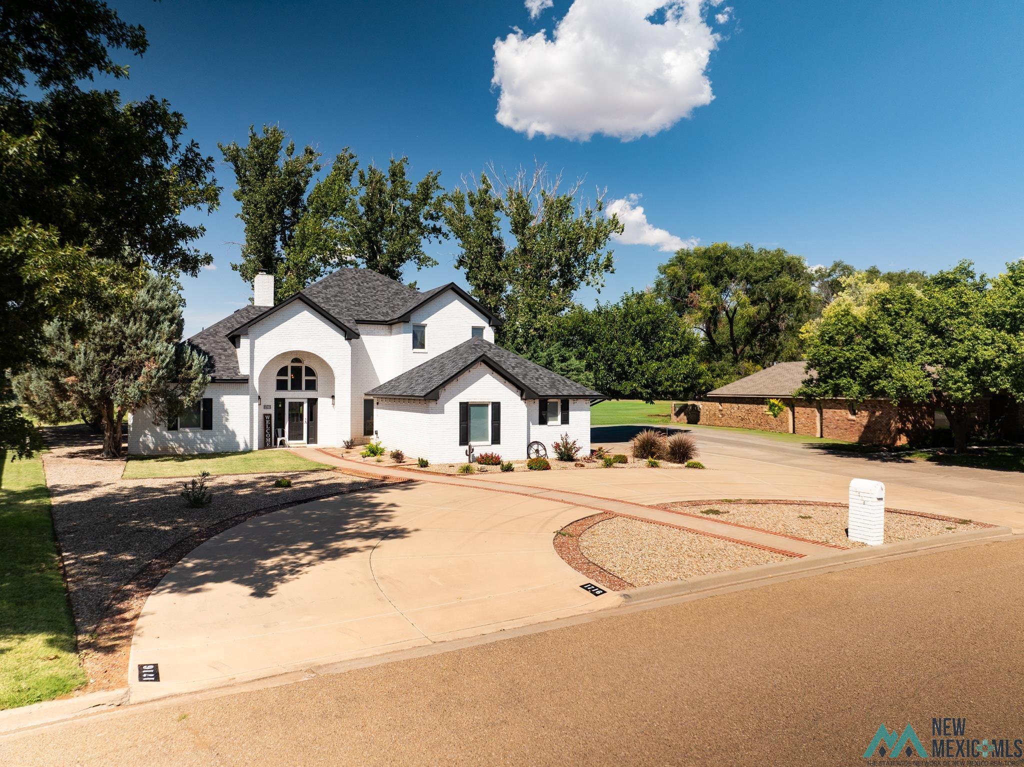 1716 Saint Andrews Drive