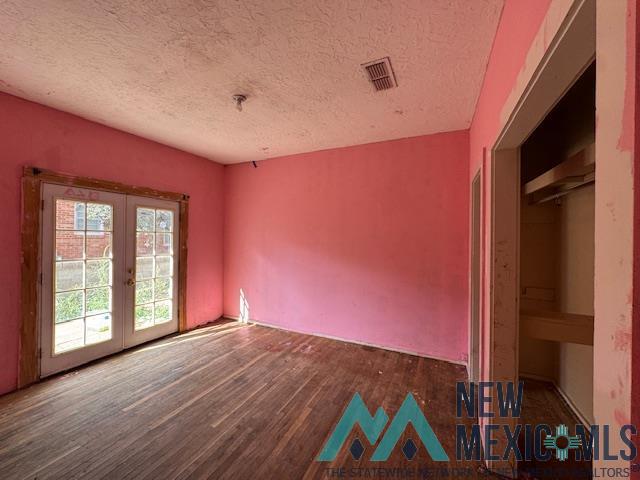 520 S Avenue B Avenue