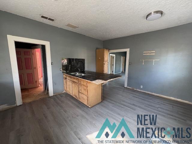 520 S Avenue B Avenue