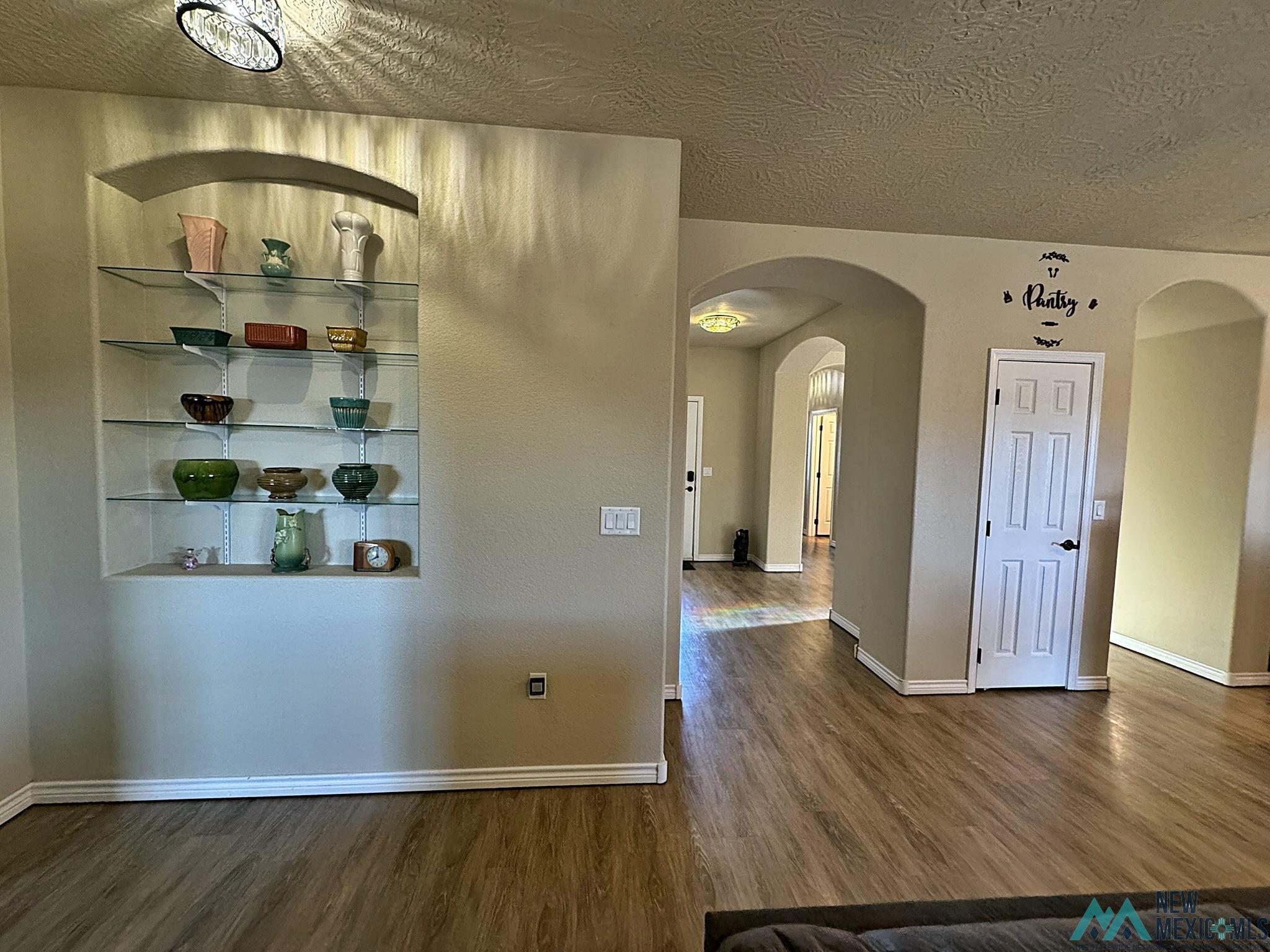 2724 Hammond Boulevard