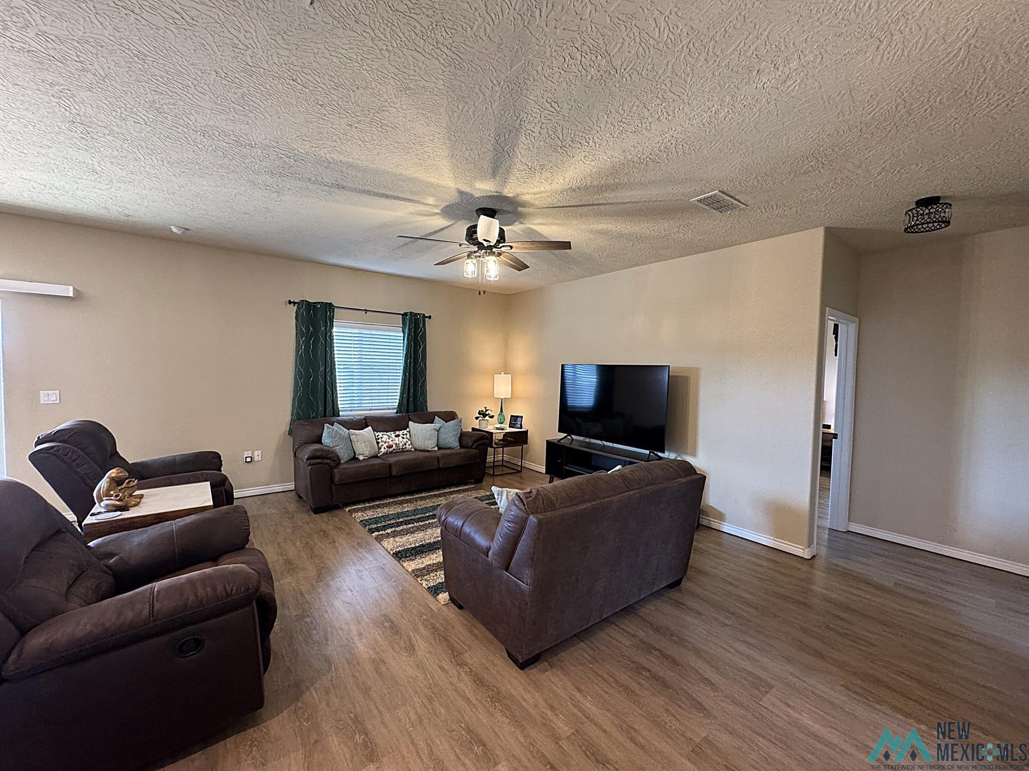 2724 Hammond Boulevard