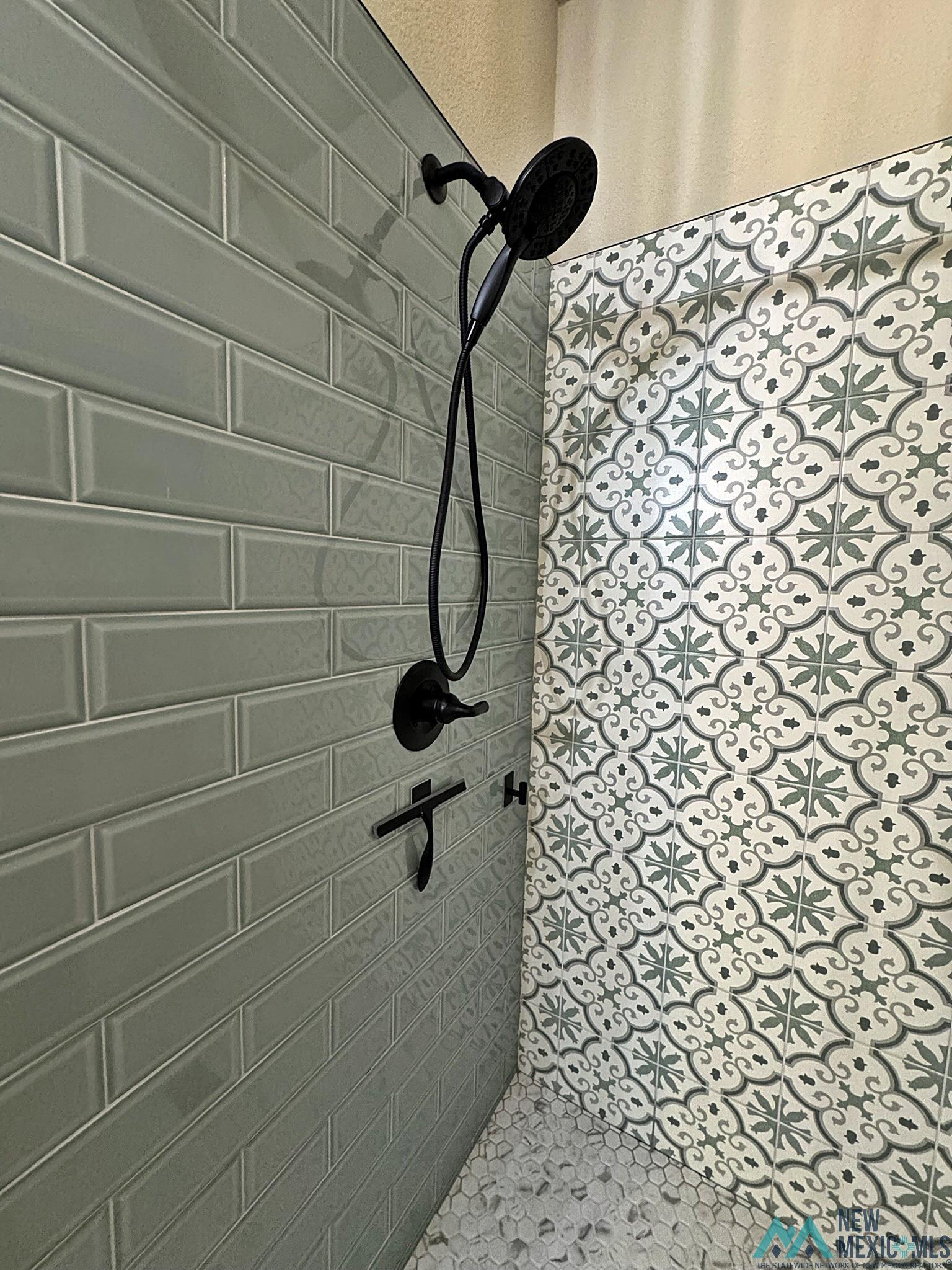 2724 Hammond Boulevard