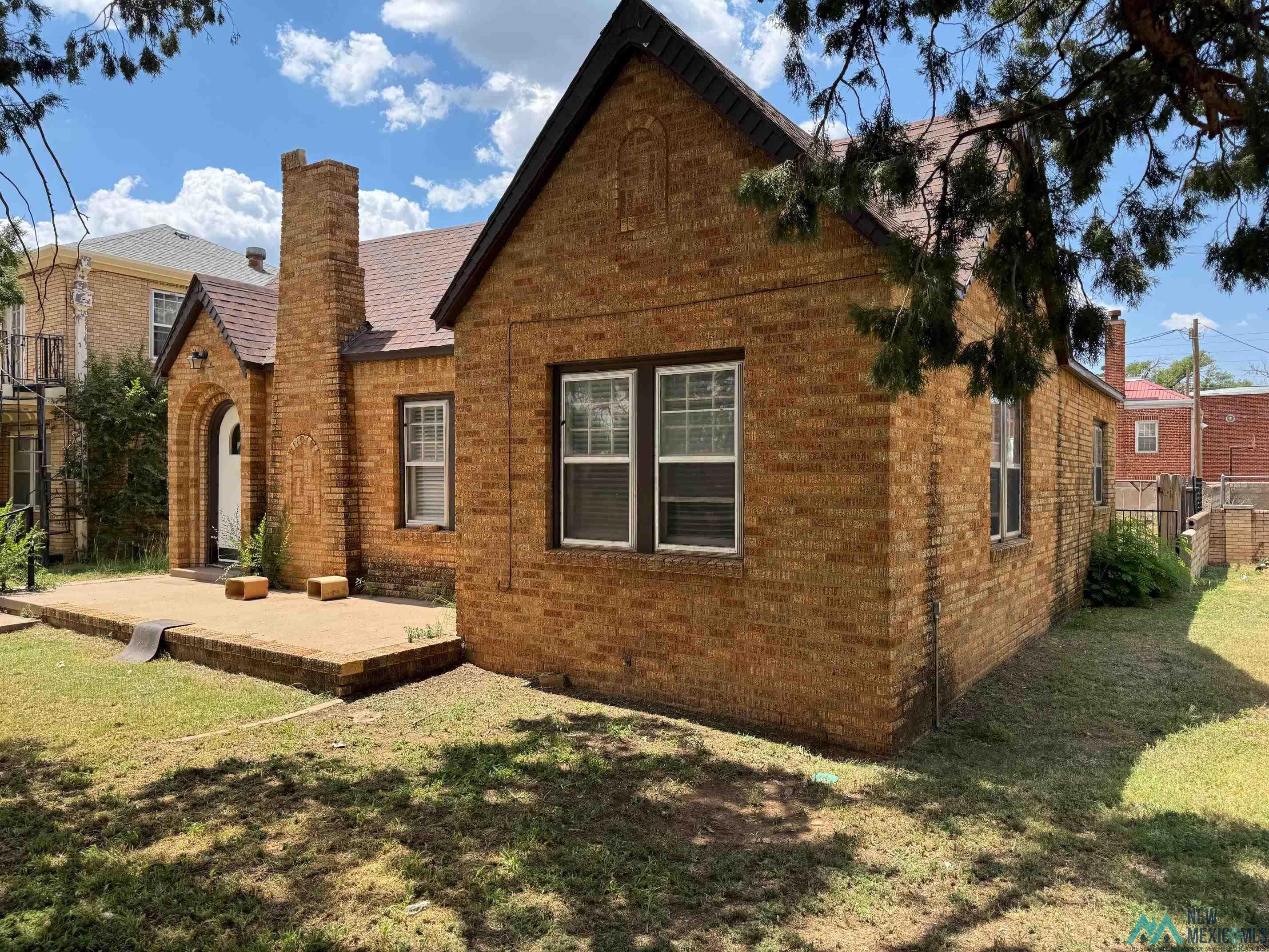 1104 Gidding Street