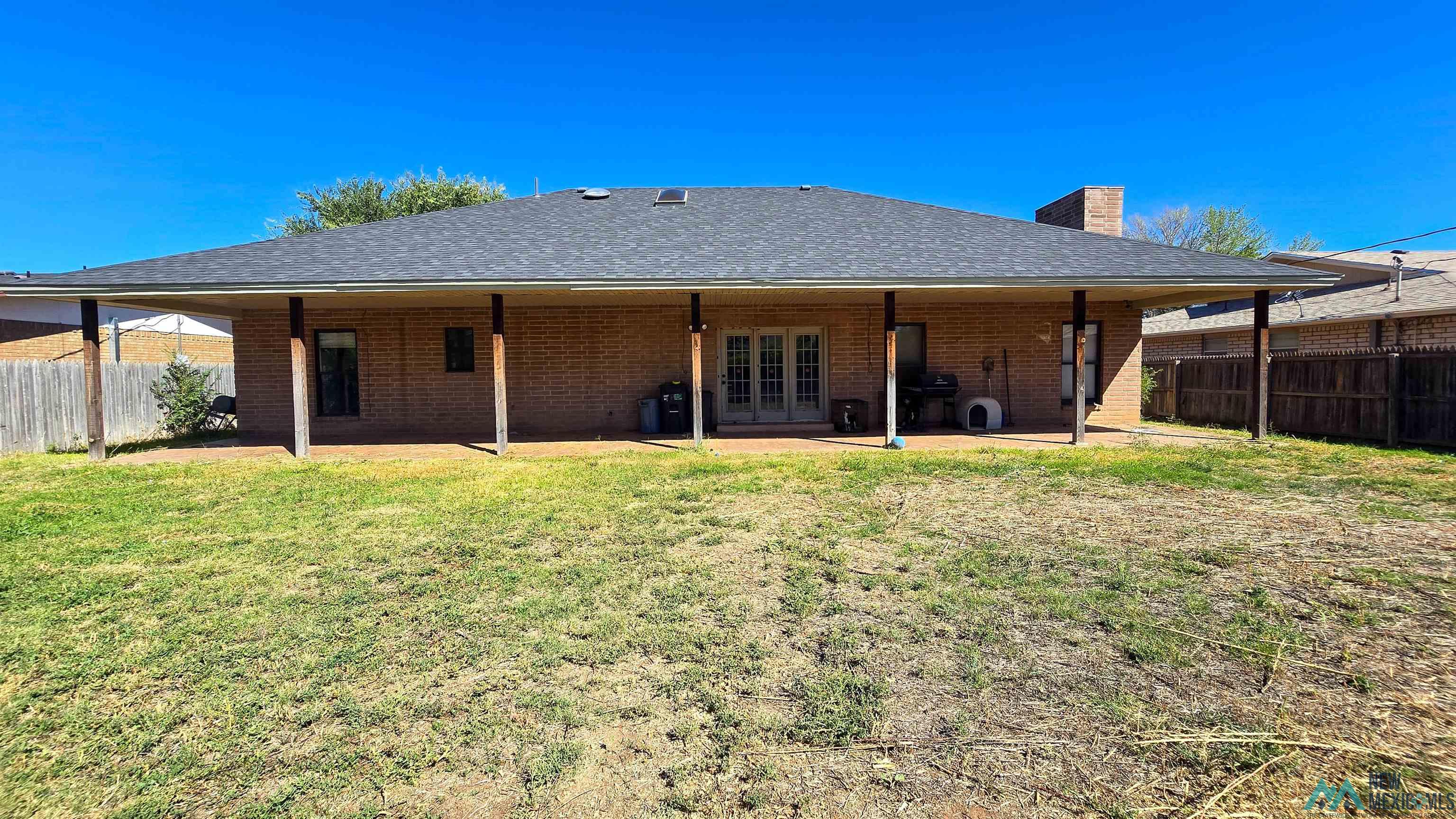 1209 Parkland Drive, Clovis