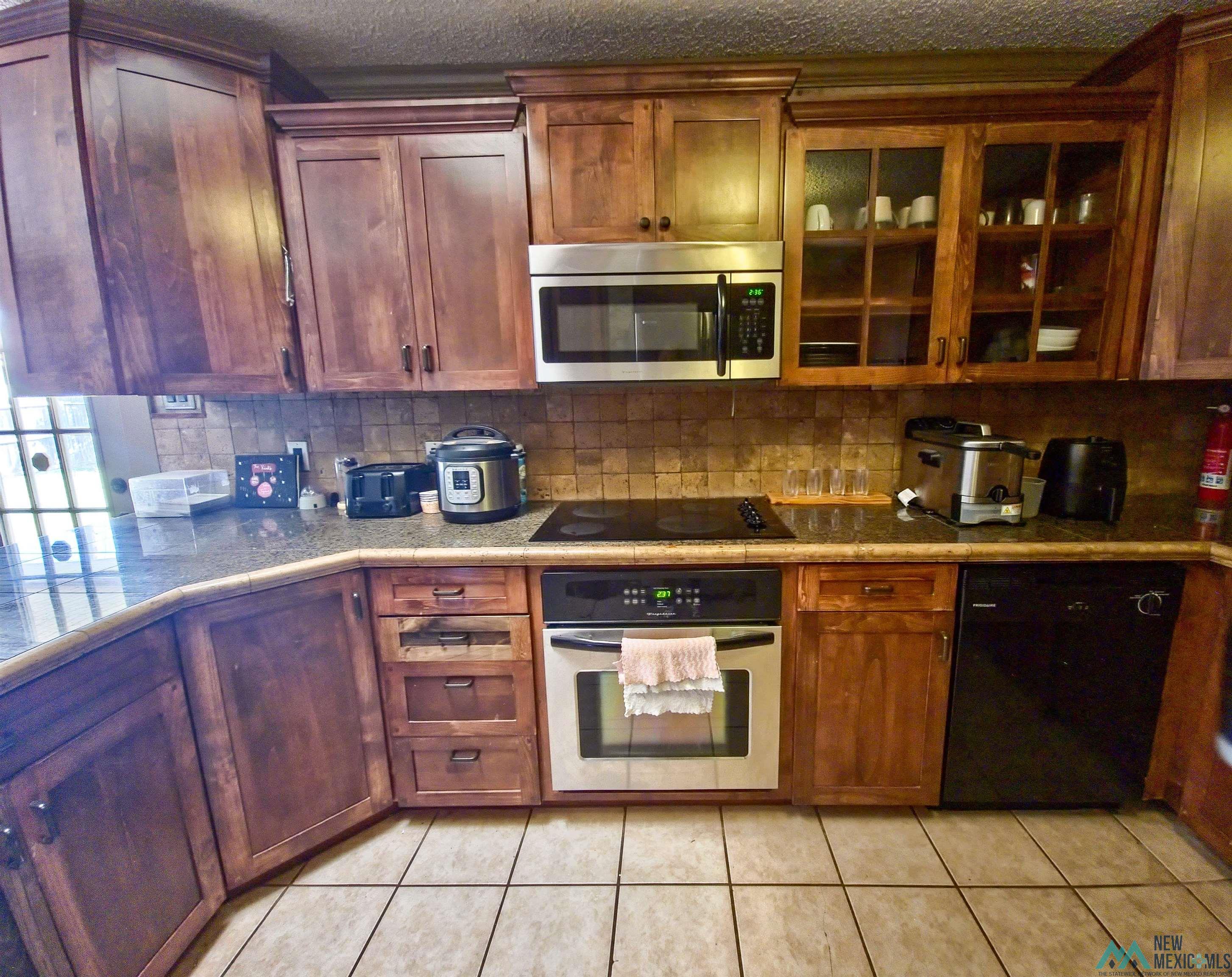 1209 Parkland Drive, Clovis