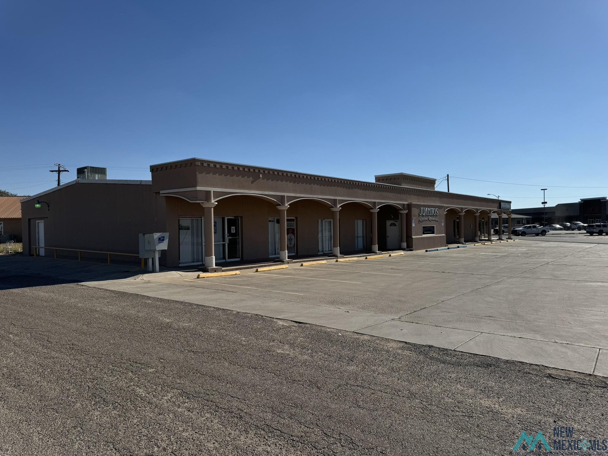 805-819 S Avenue C Place