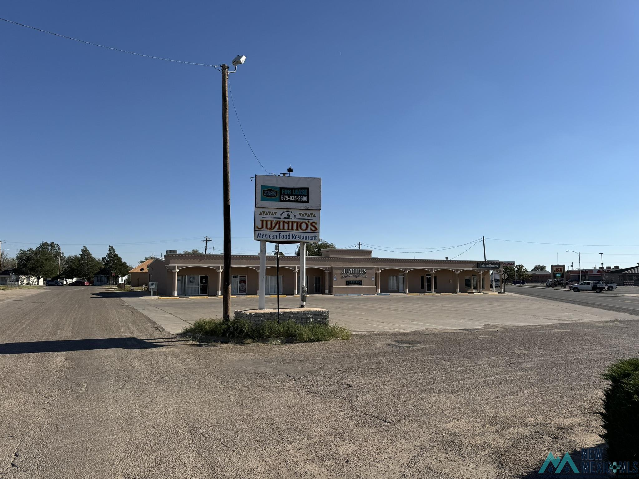 805-819 S Avenue C Place