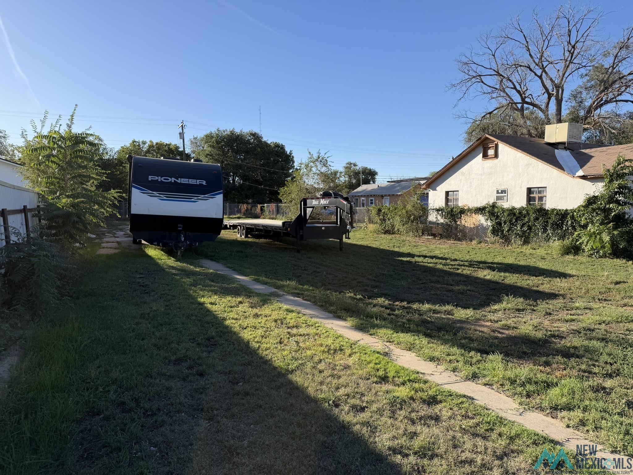 1600 Wallace Street, Clovis