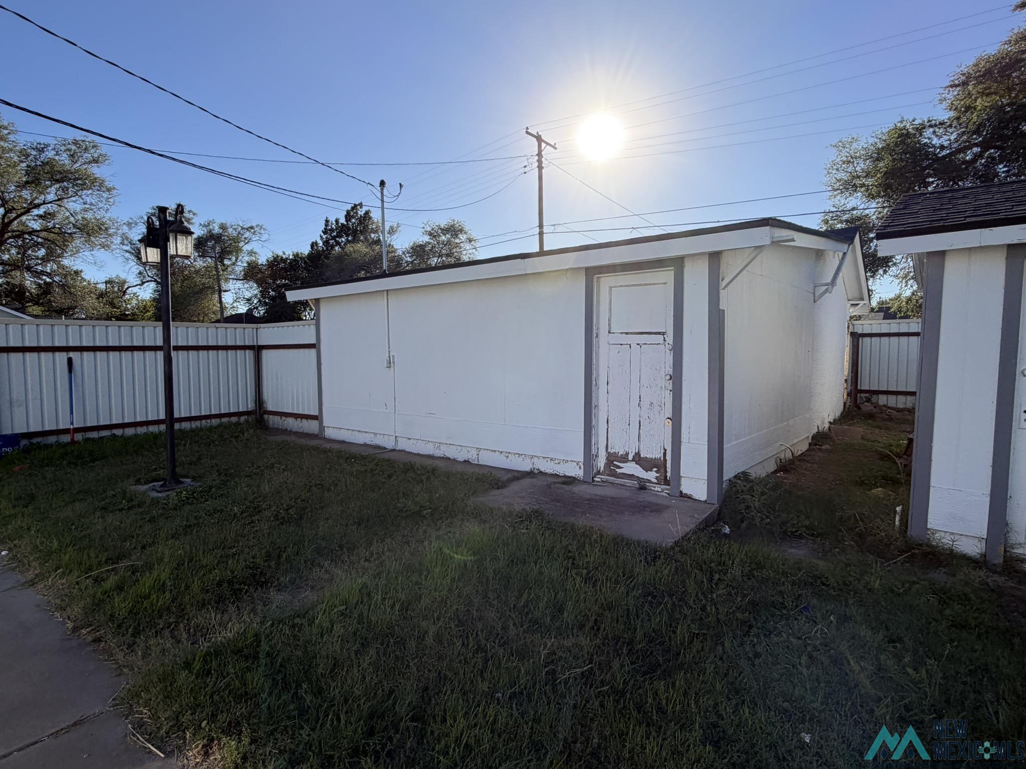 1600 Wallace Street, Clovis