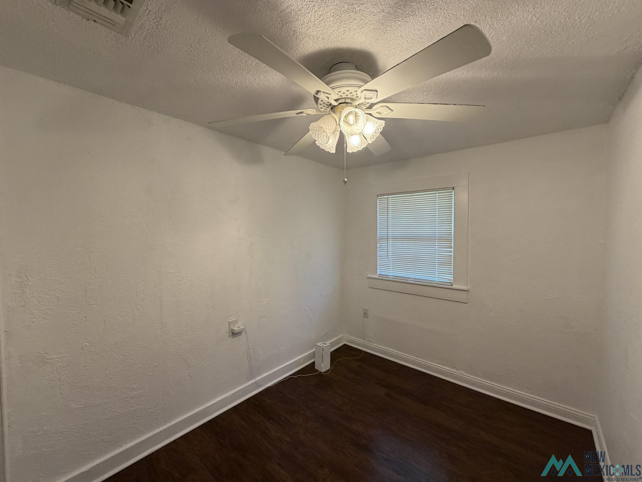 1600 Wallace Street, Clovis