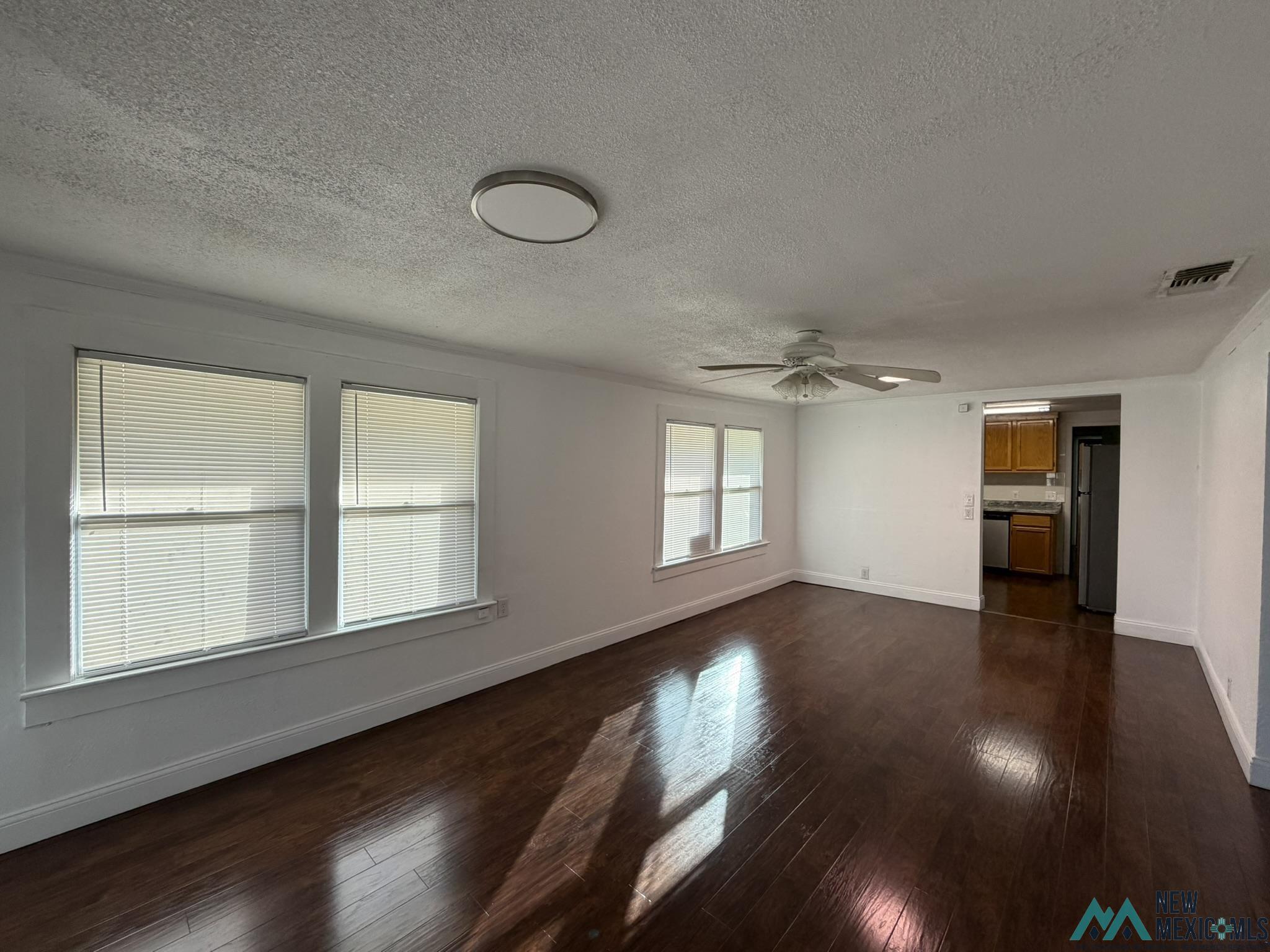 1600 Wallace Street, Clovis