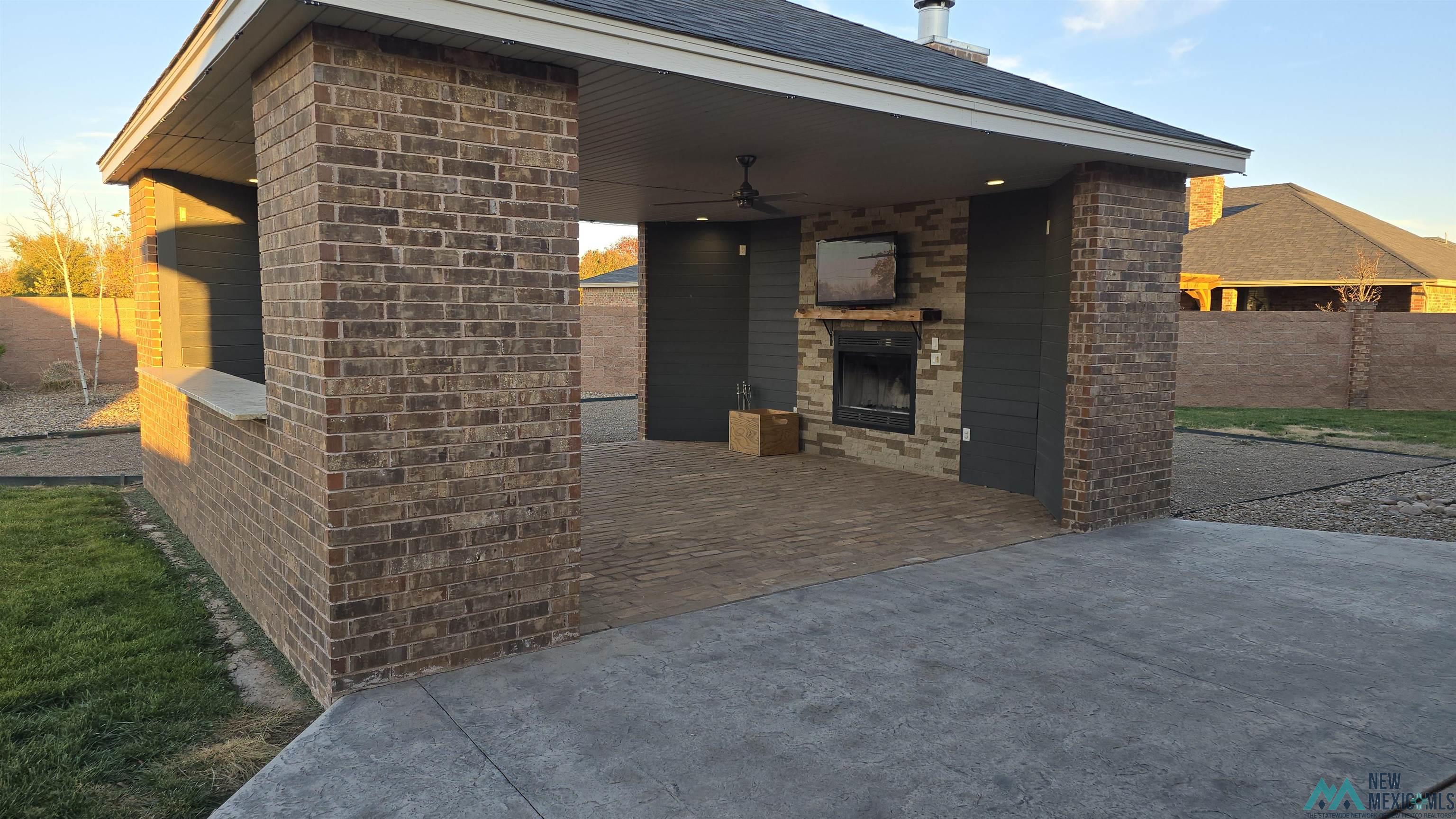 113 Colonial Estates Parkway