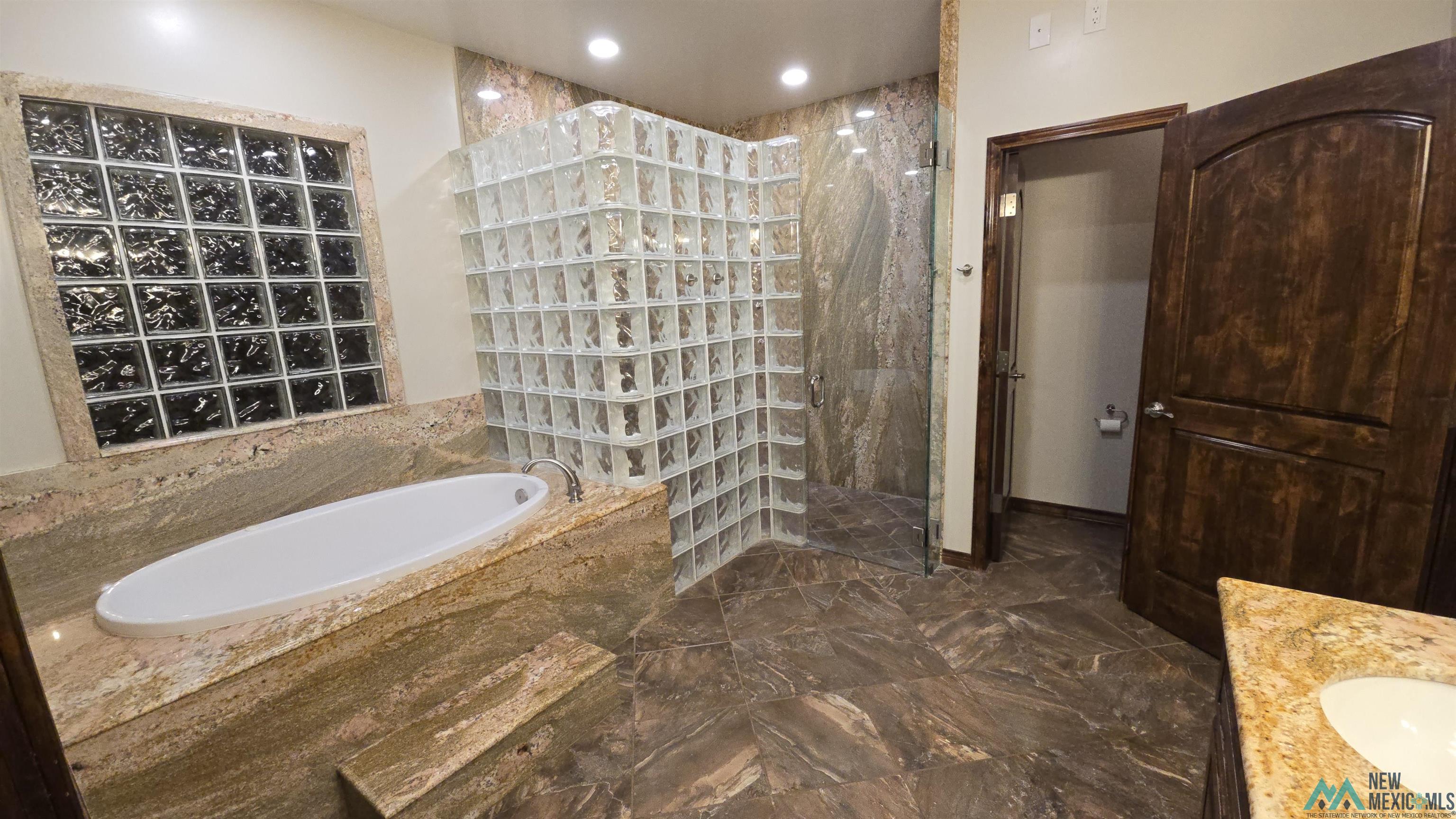 113 Colonial Estates Parkway