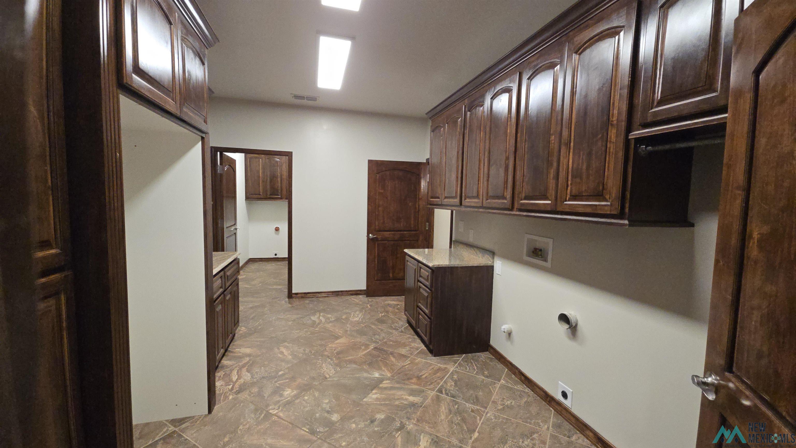 113 Colonial Estates Parkway