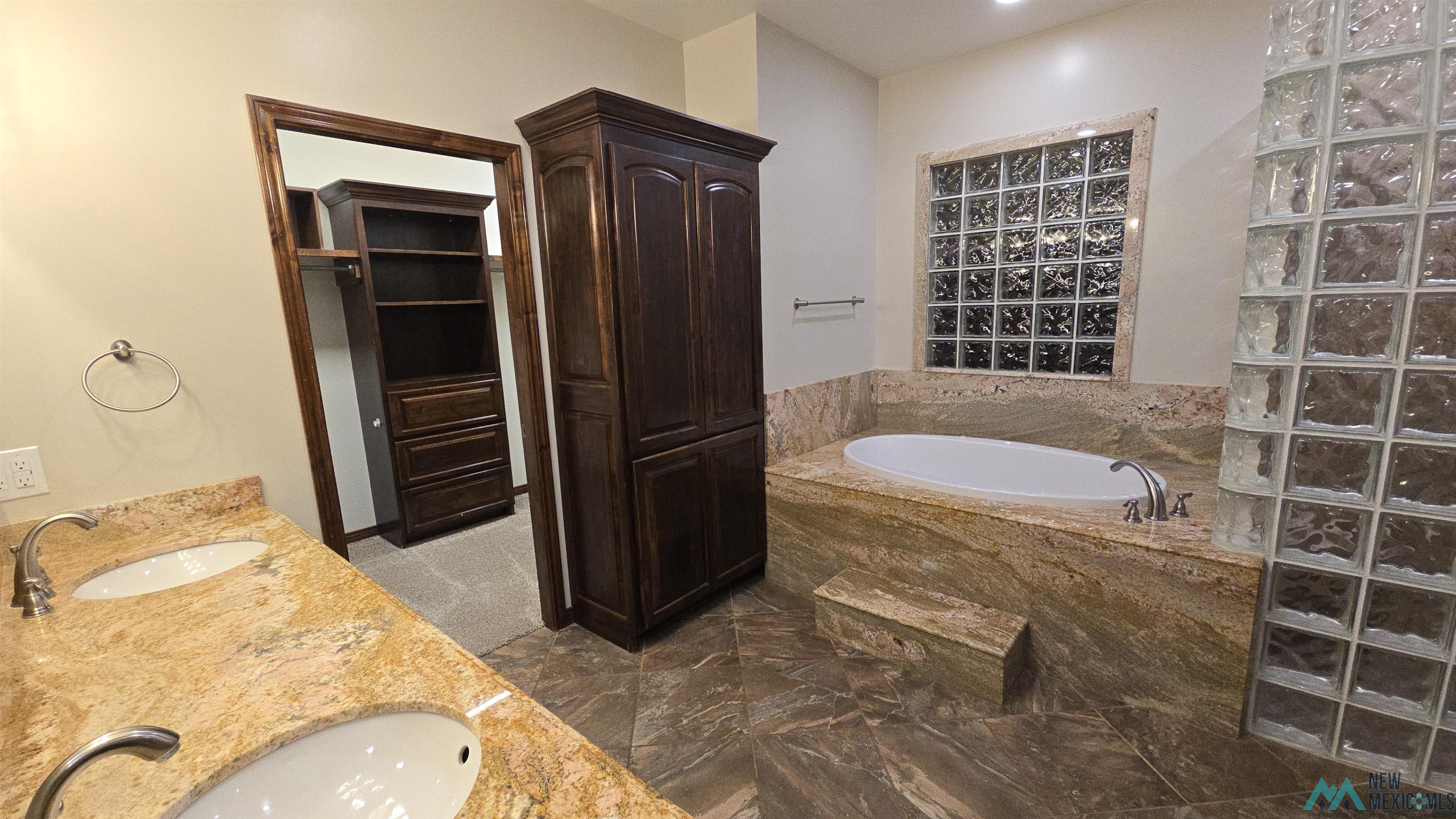 113 Colonial Estates Parkway