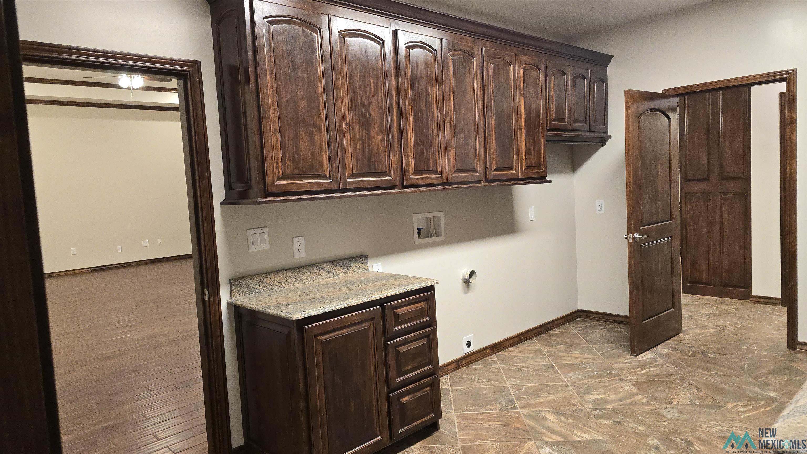 113 Colonial Estates Parkway