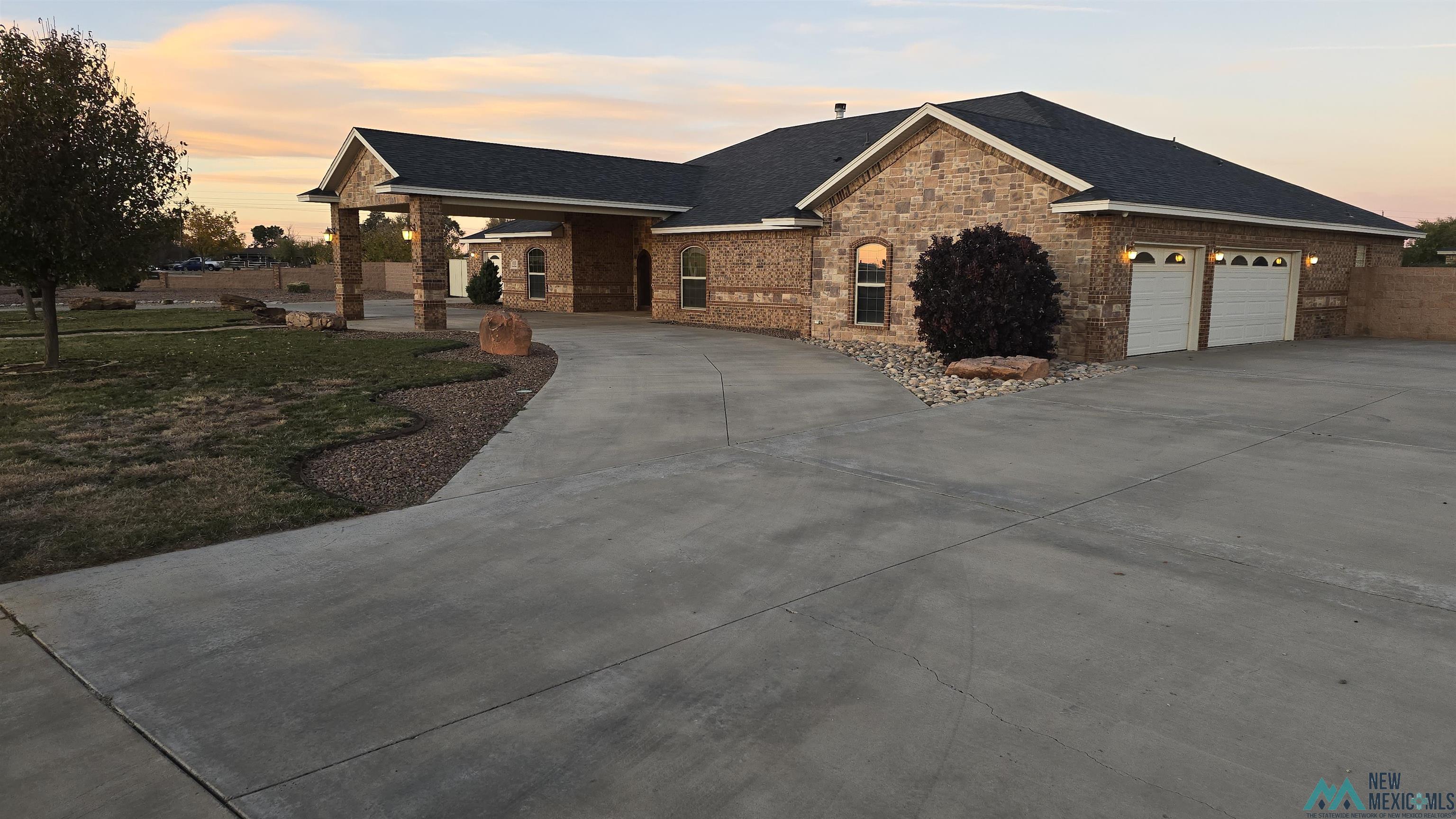 113 Colonial Estates Parkway