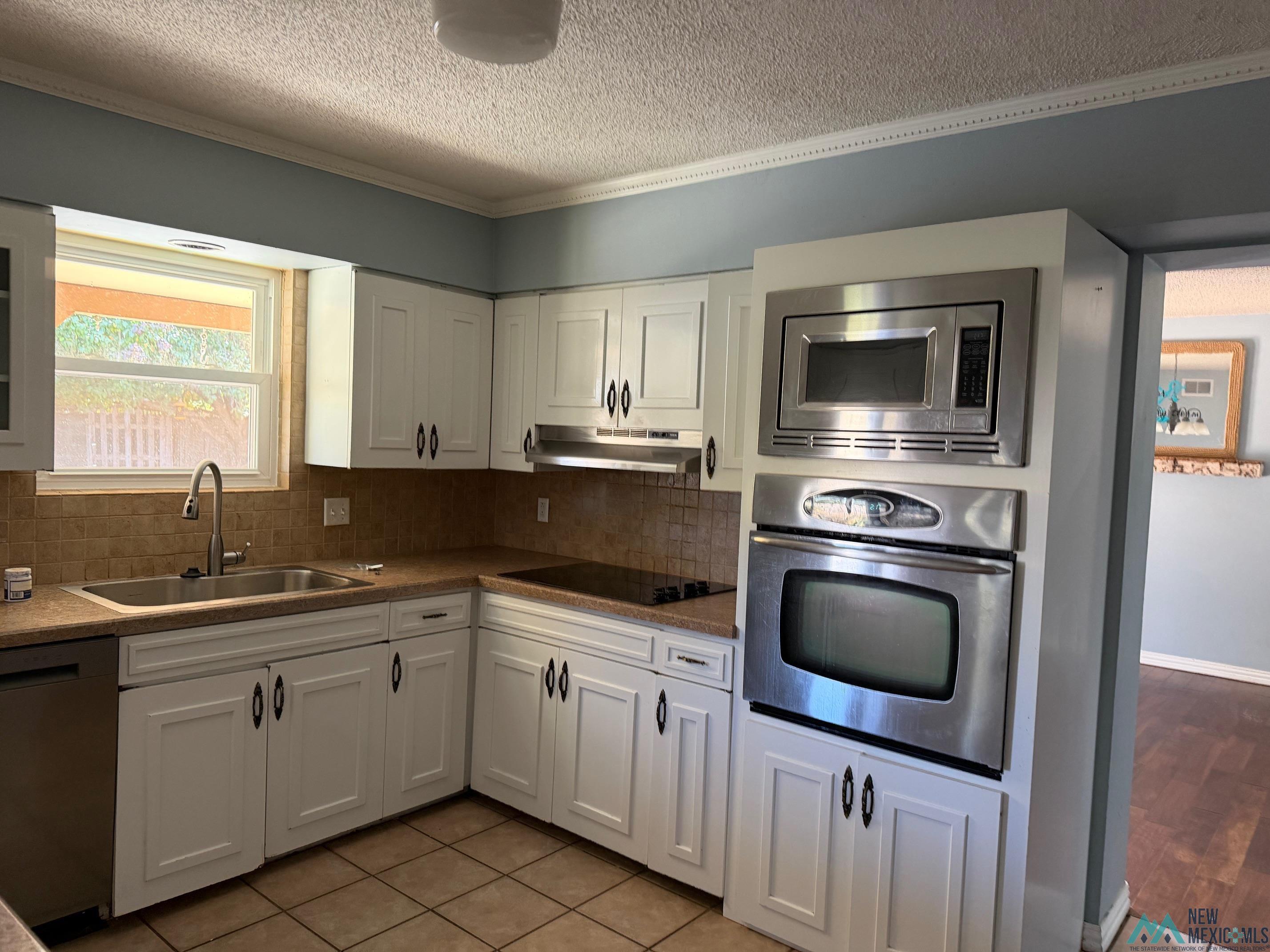 1701 Courtland Circle