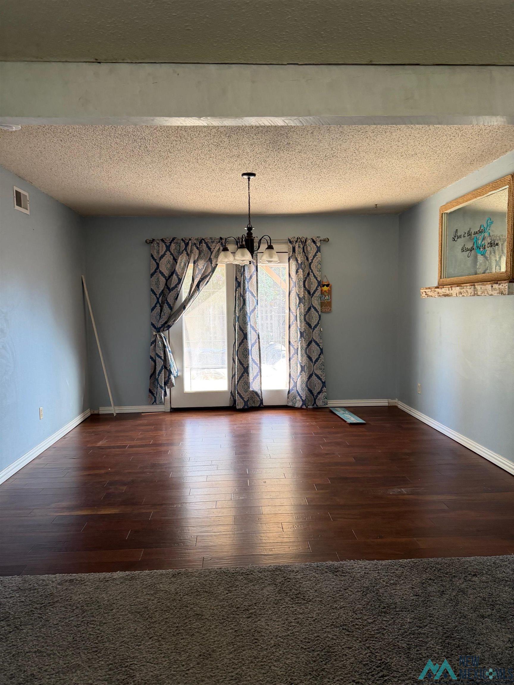 1701 Courtland Circle