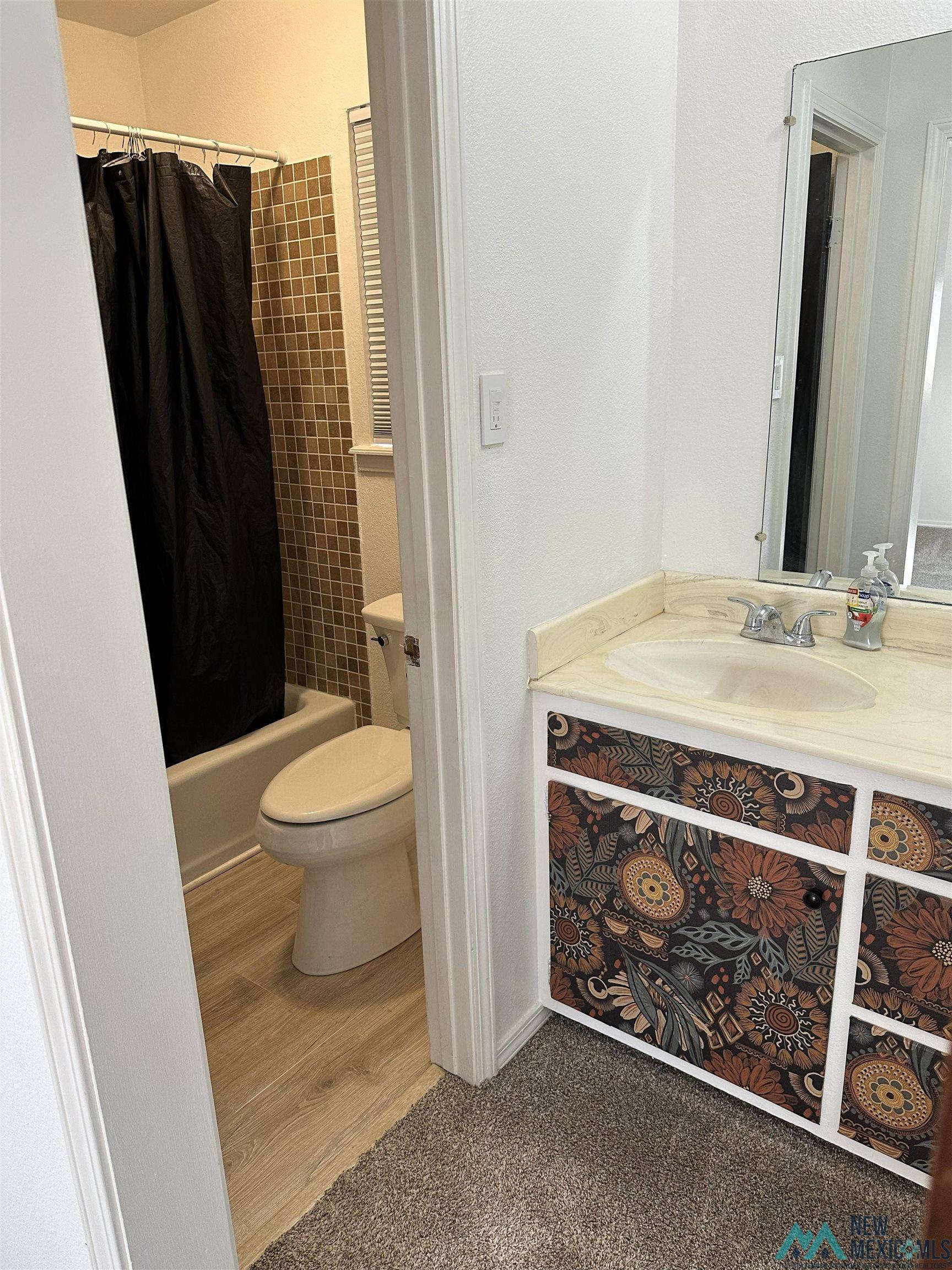 426 W Mesa Vista Street