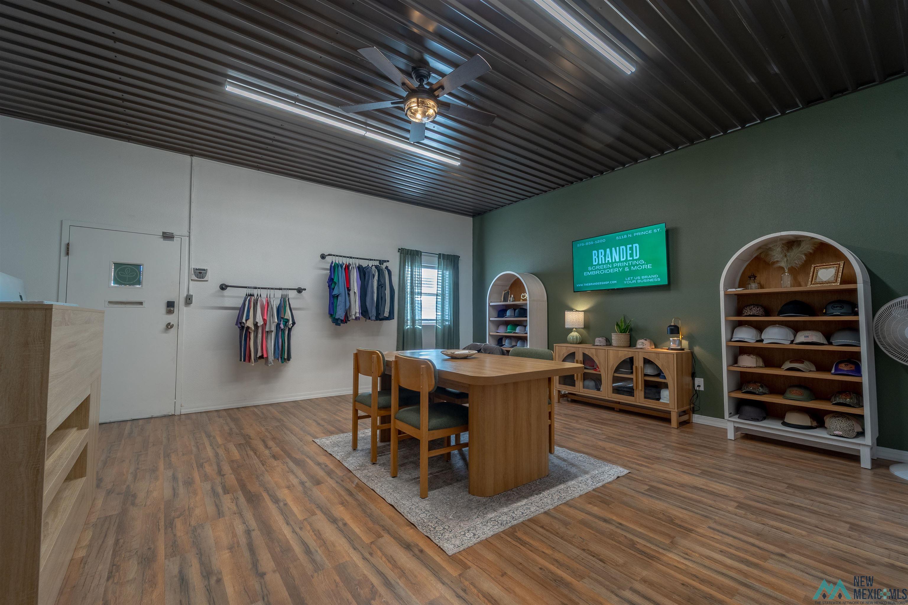 5120 N Prince Street