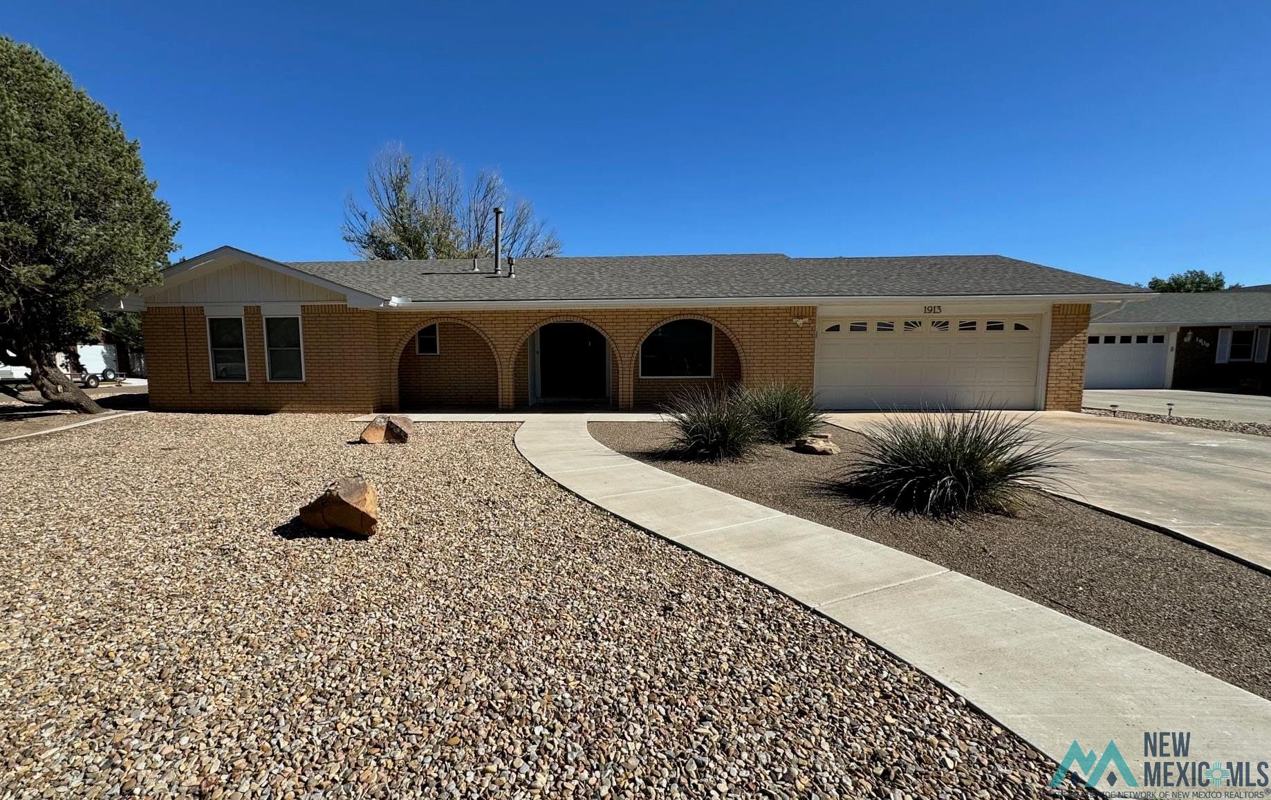 1913 Fairway Terrace Drive