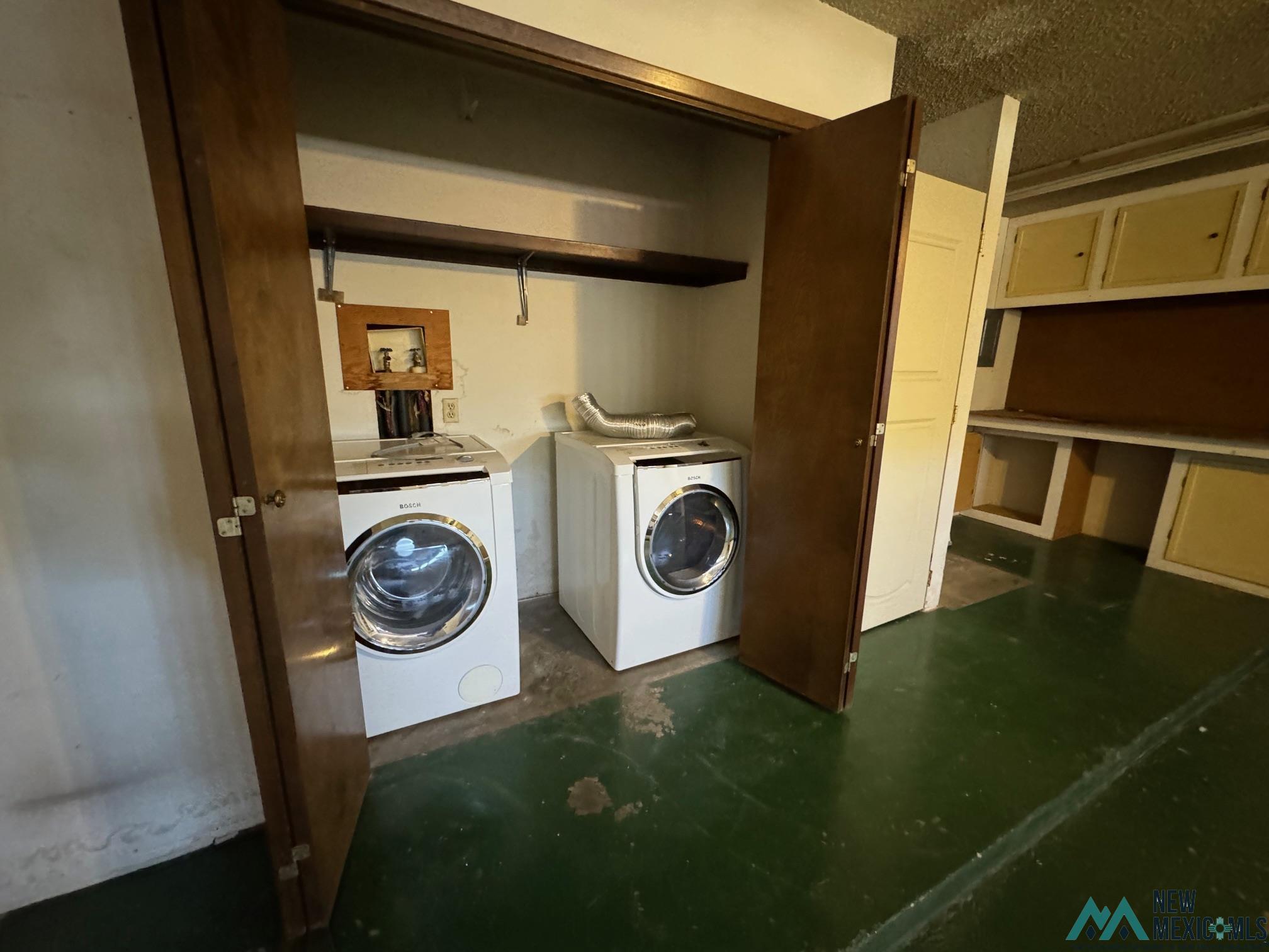 1913 Fairway Terrace Drive