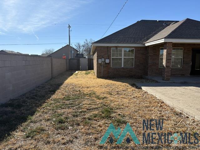 2200 W University