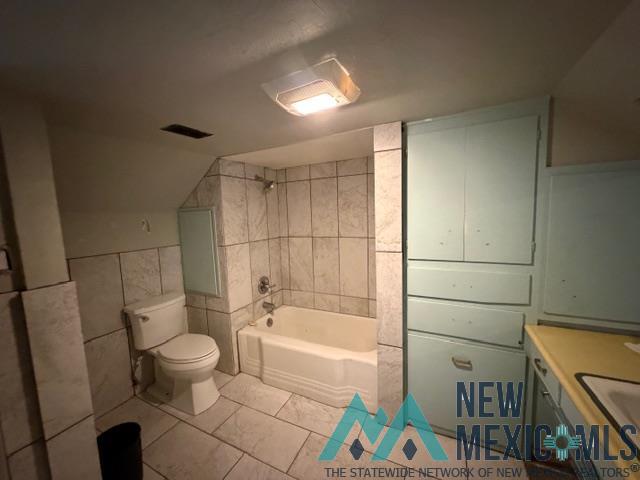 520 N Mitchell Street