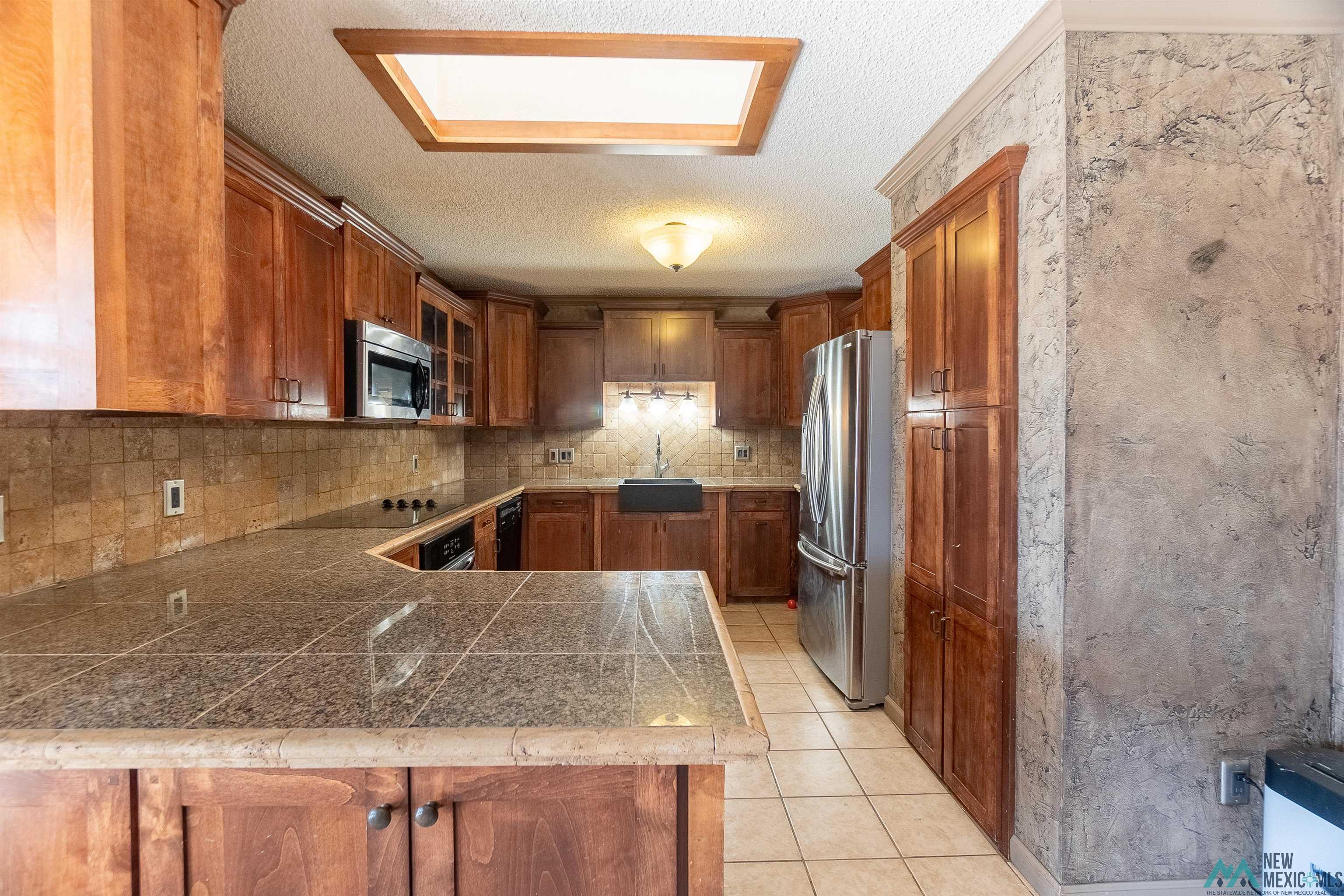 1209 Parkland Drive