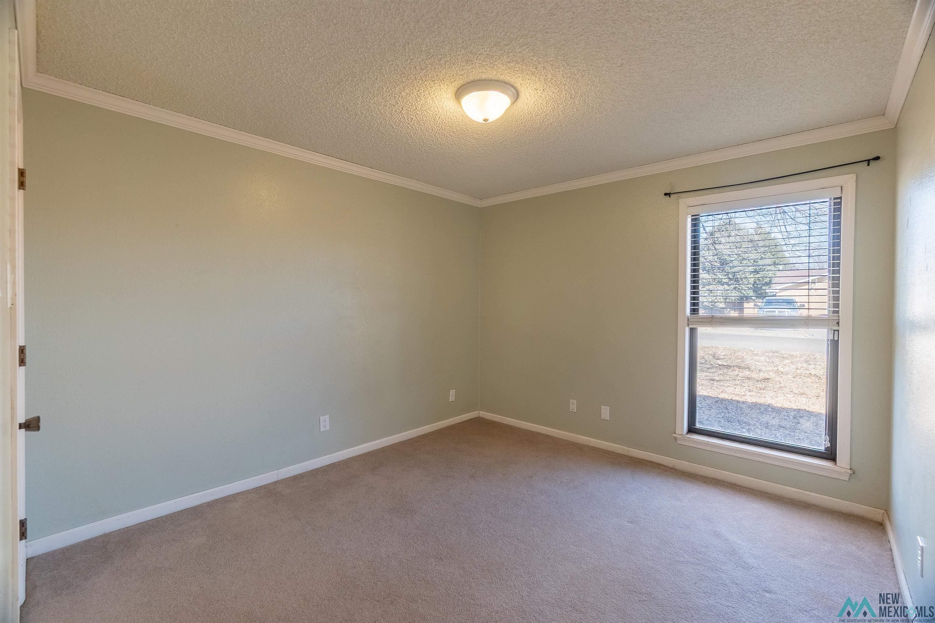 1209 Parkland Drive