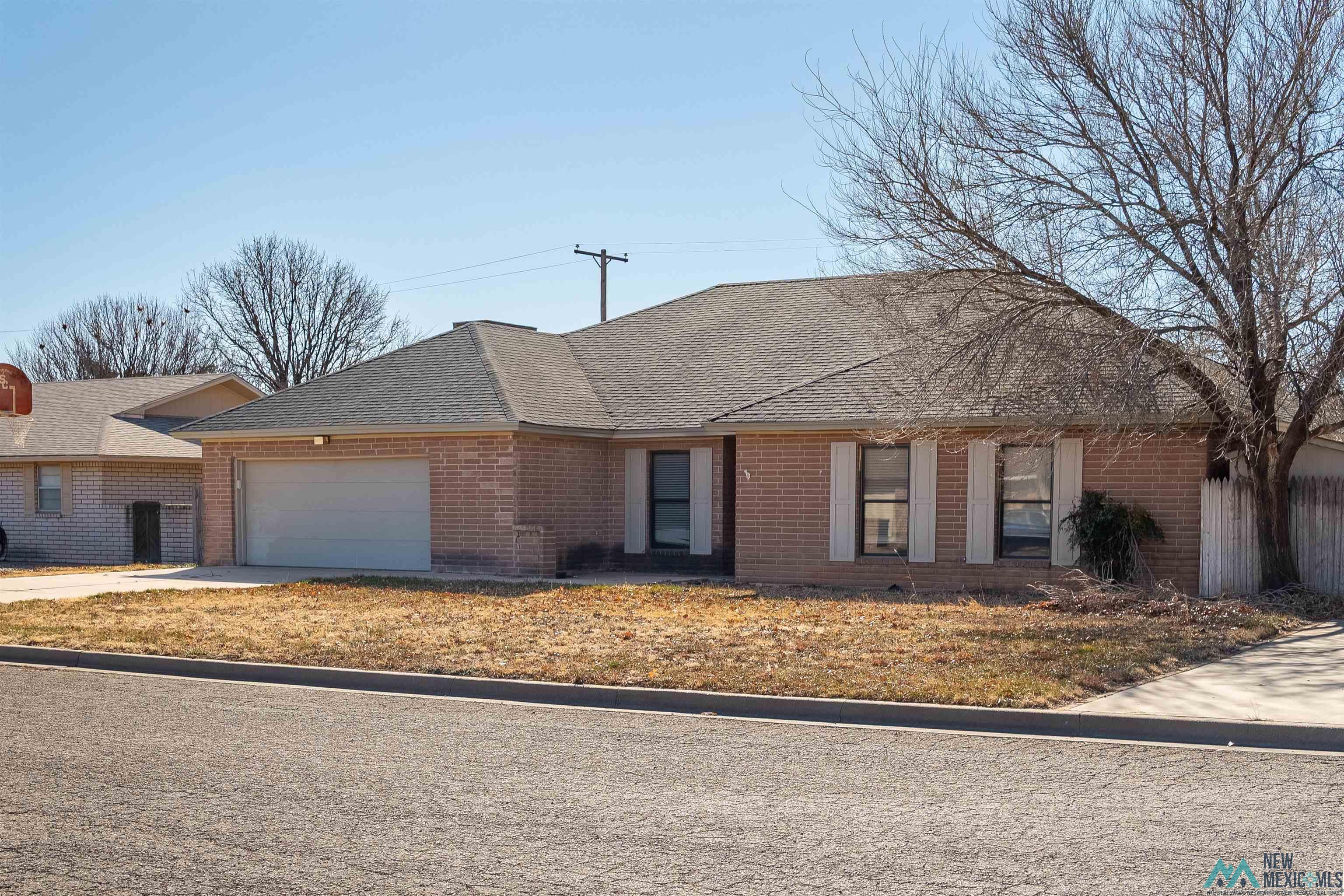 1209 Parkland Drive