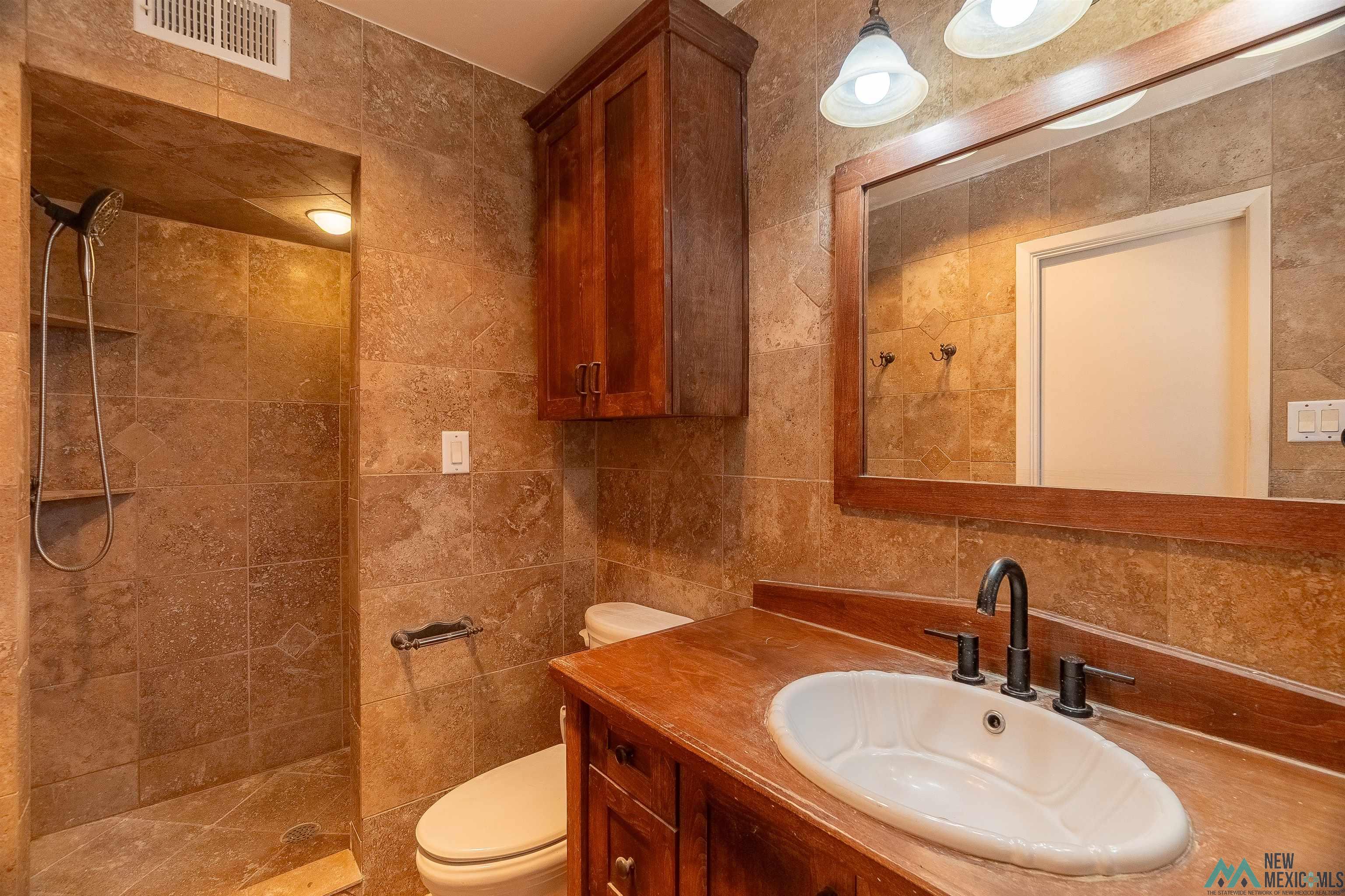 1209 Parkland Drive