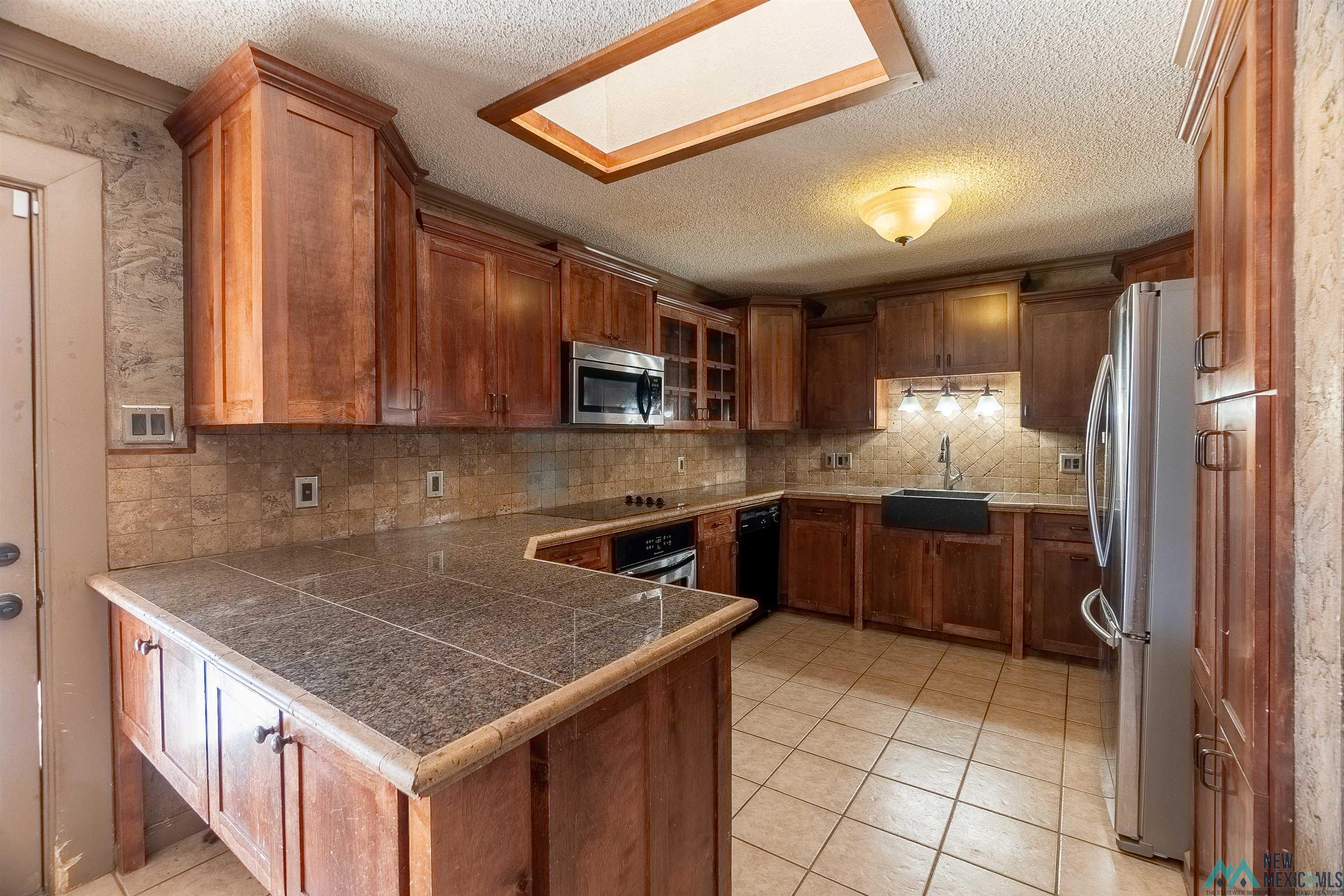 1209 Parkland Drive