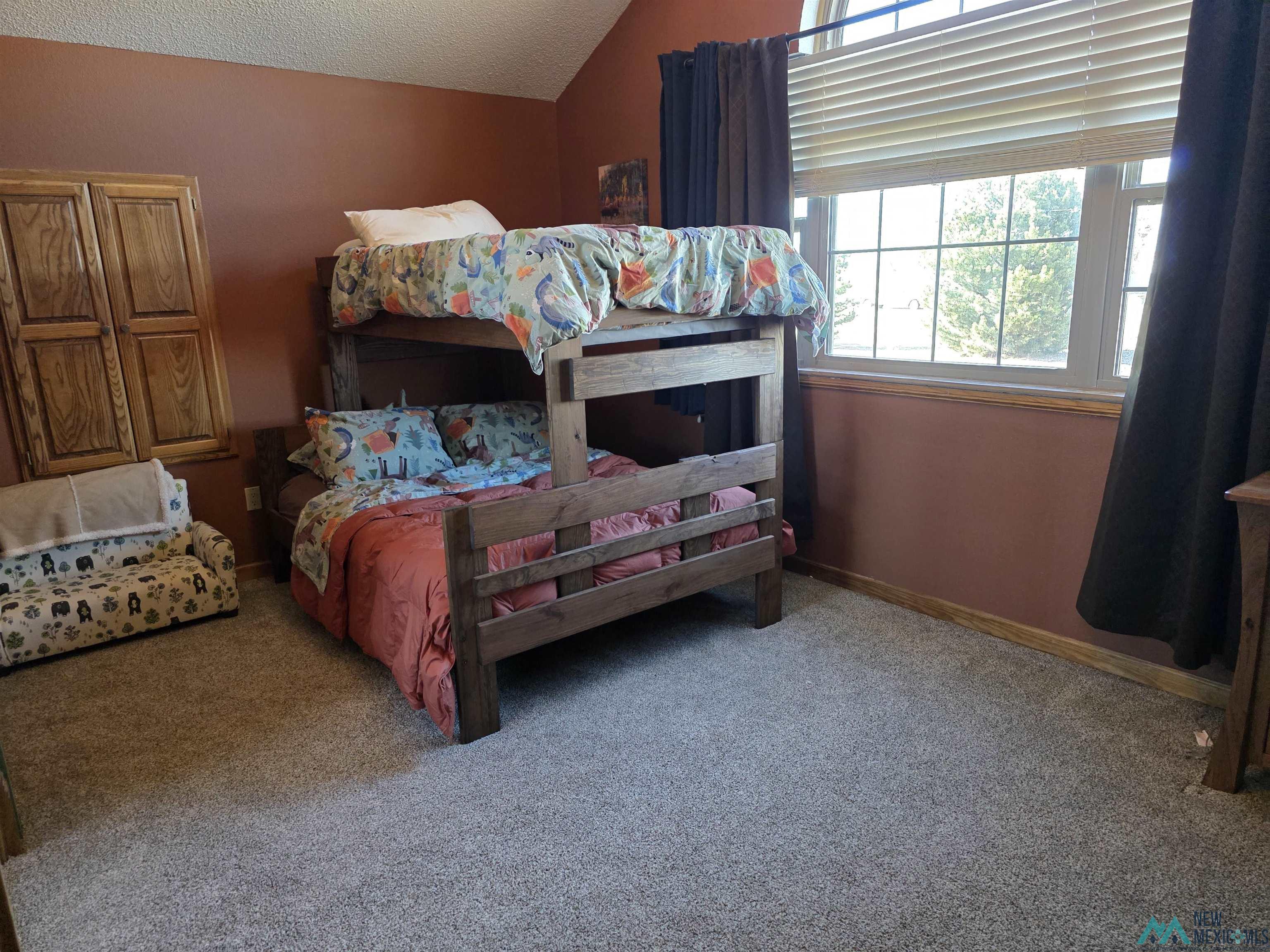 909 State Road 77 Road