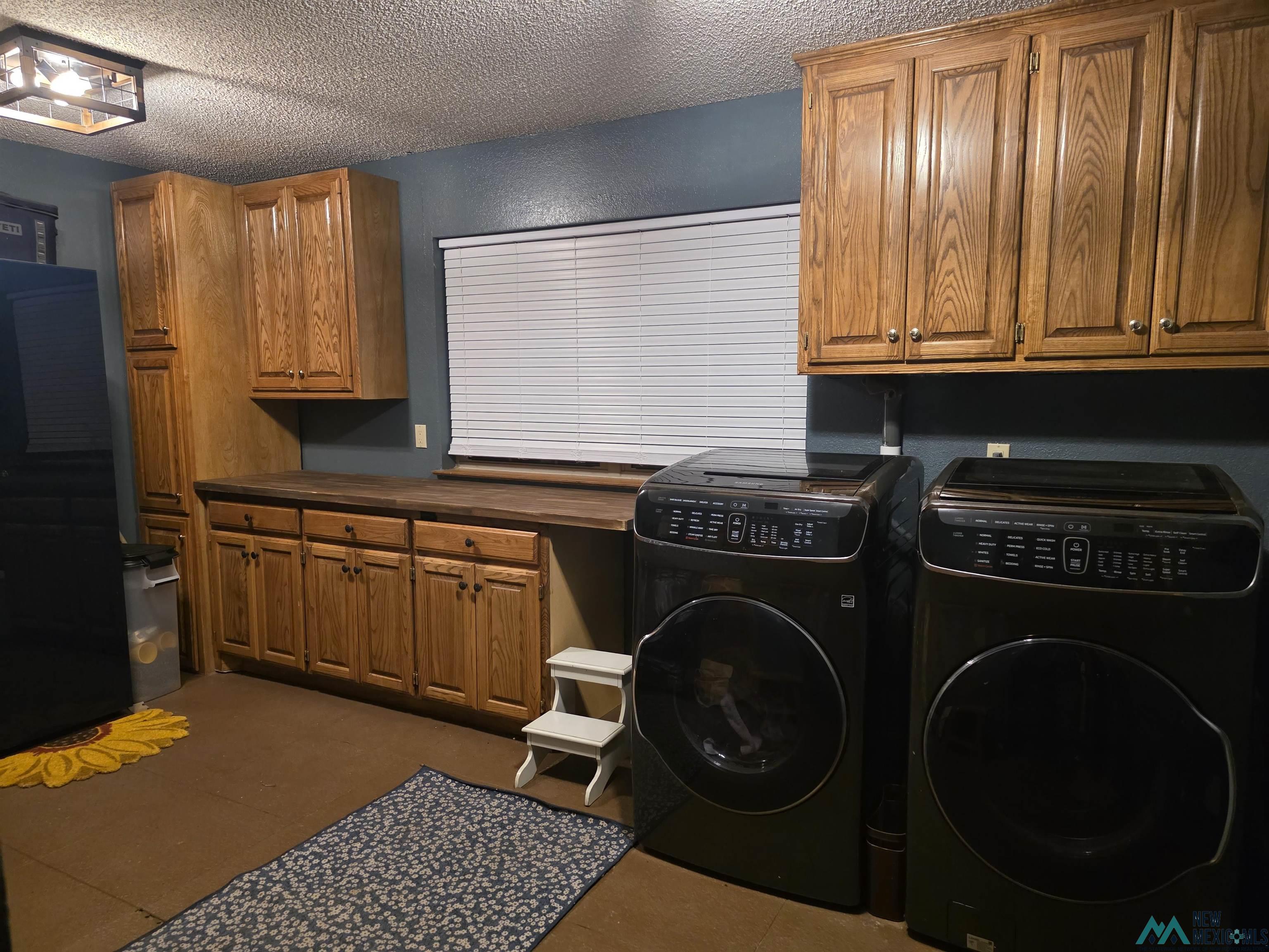 909 State Road 77 Road