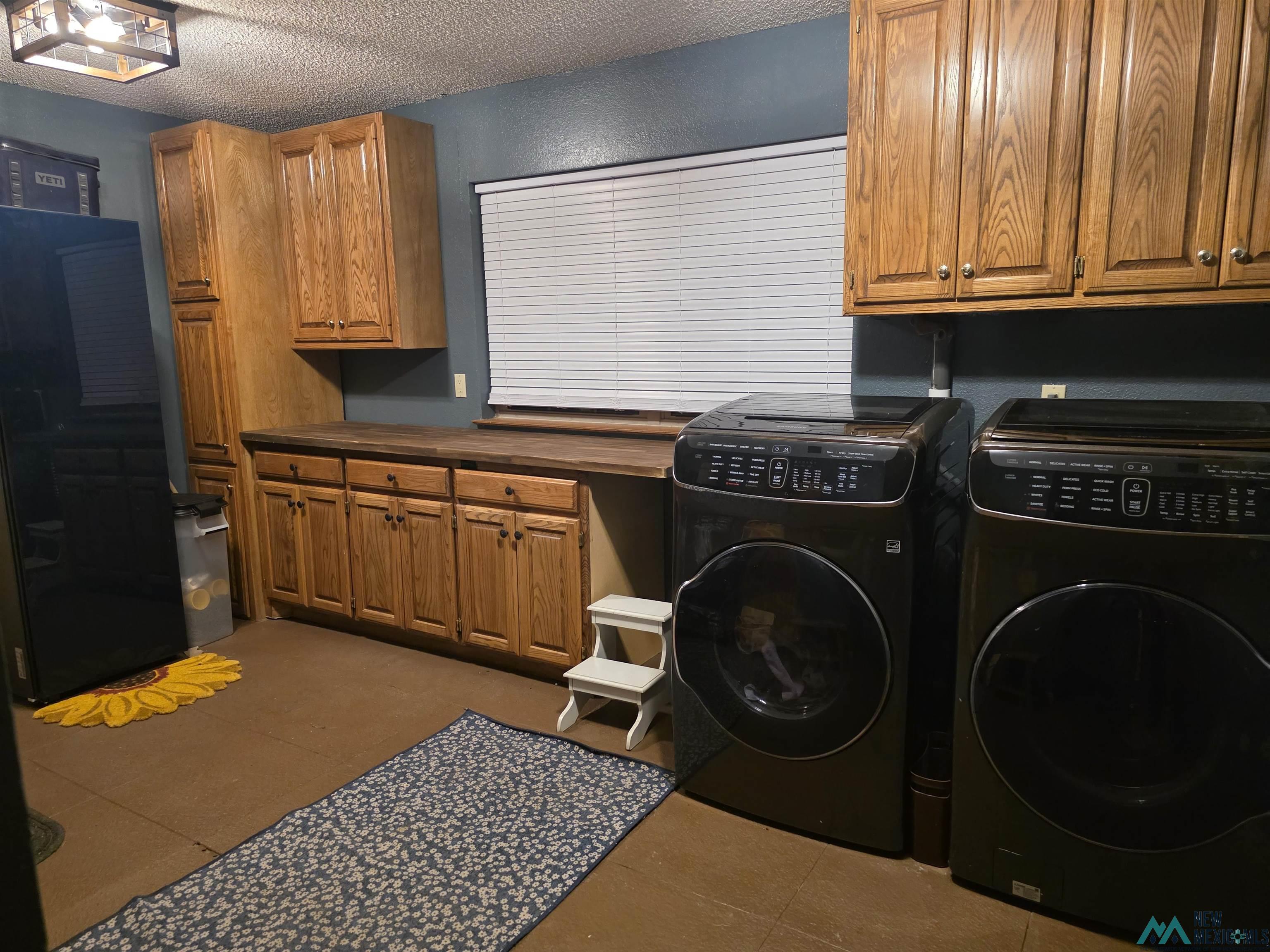 909 State Road 77 Road