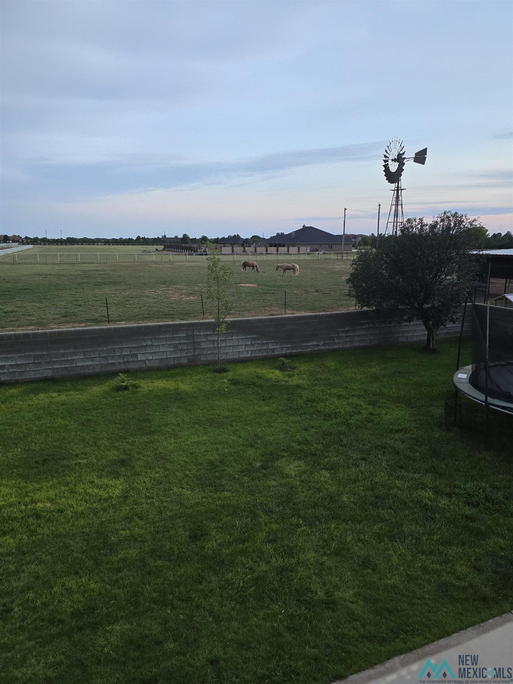 909 State Road 77 Road