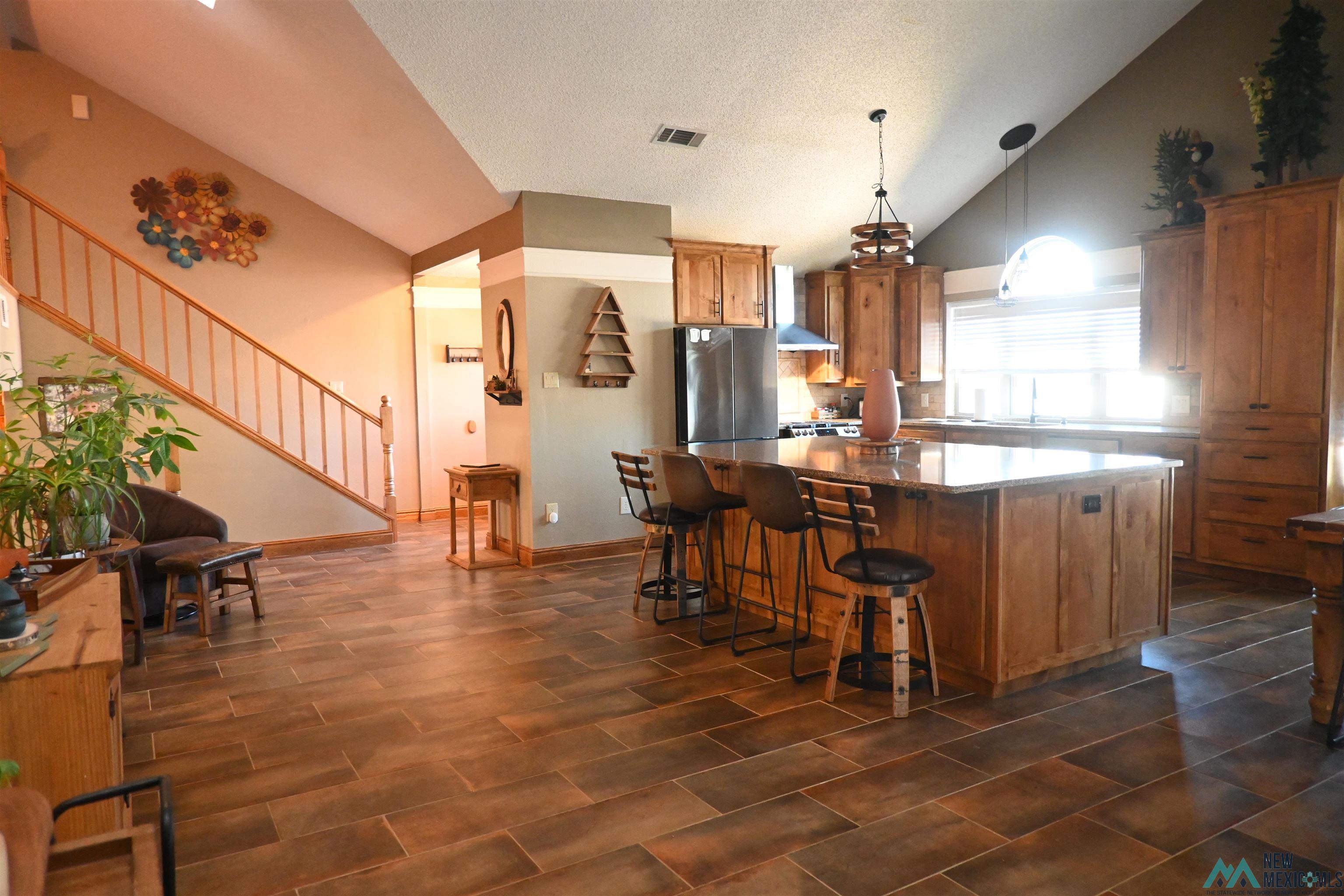 909 State Road 77 Road