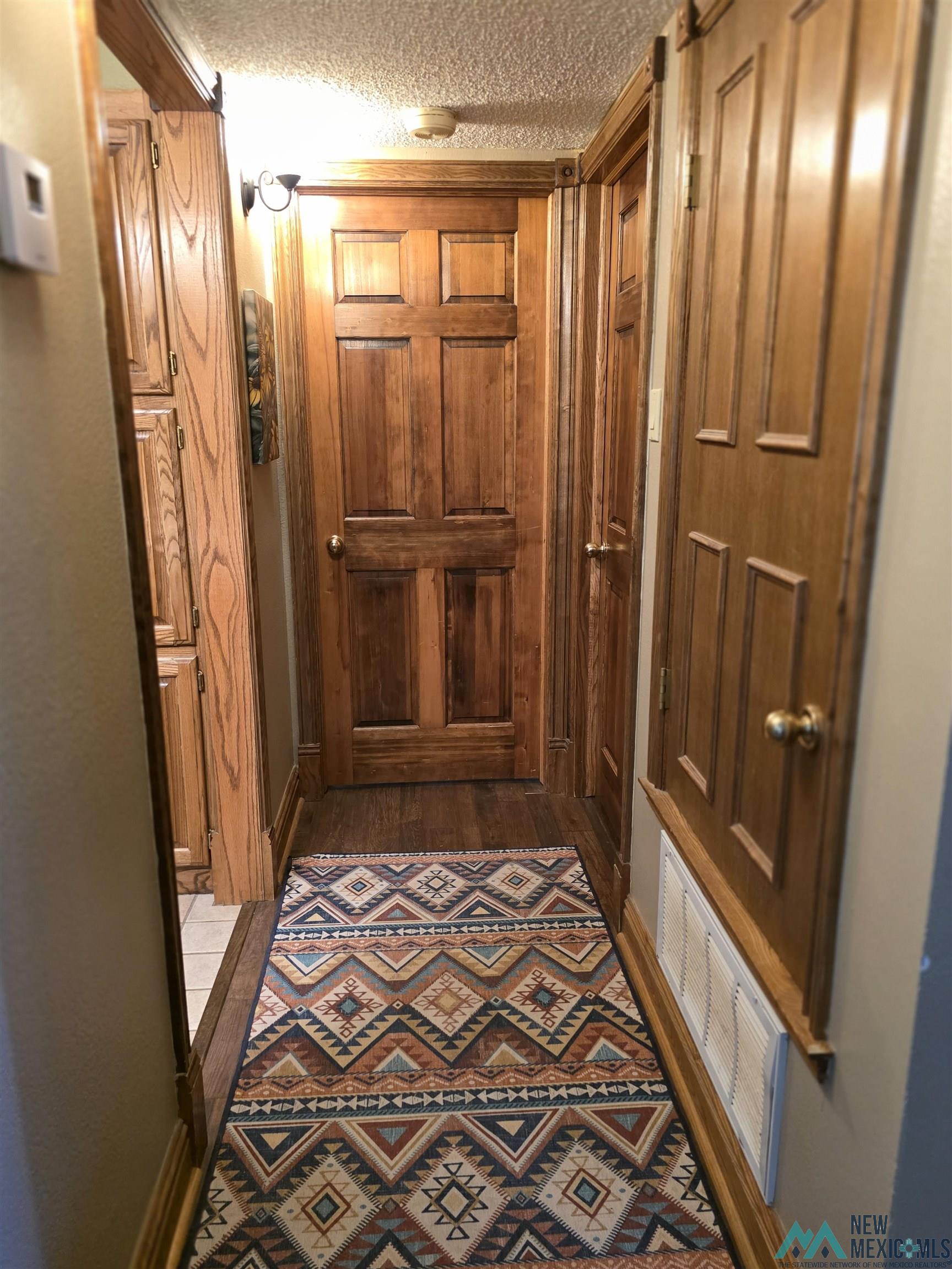 909 State Road 77 Road