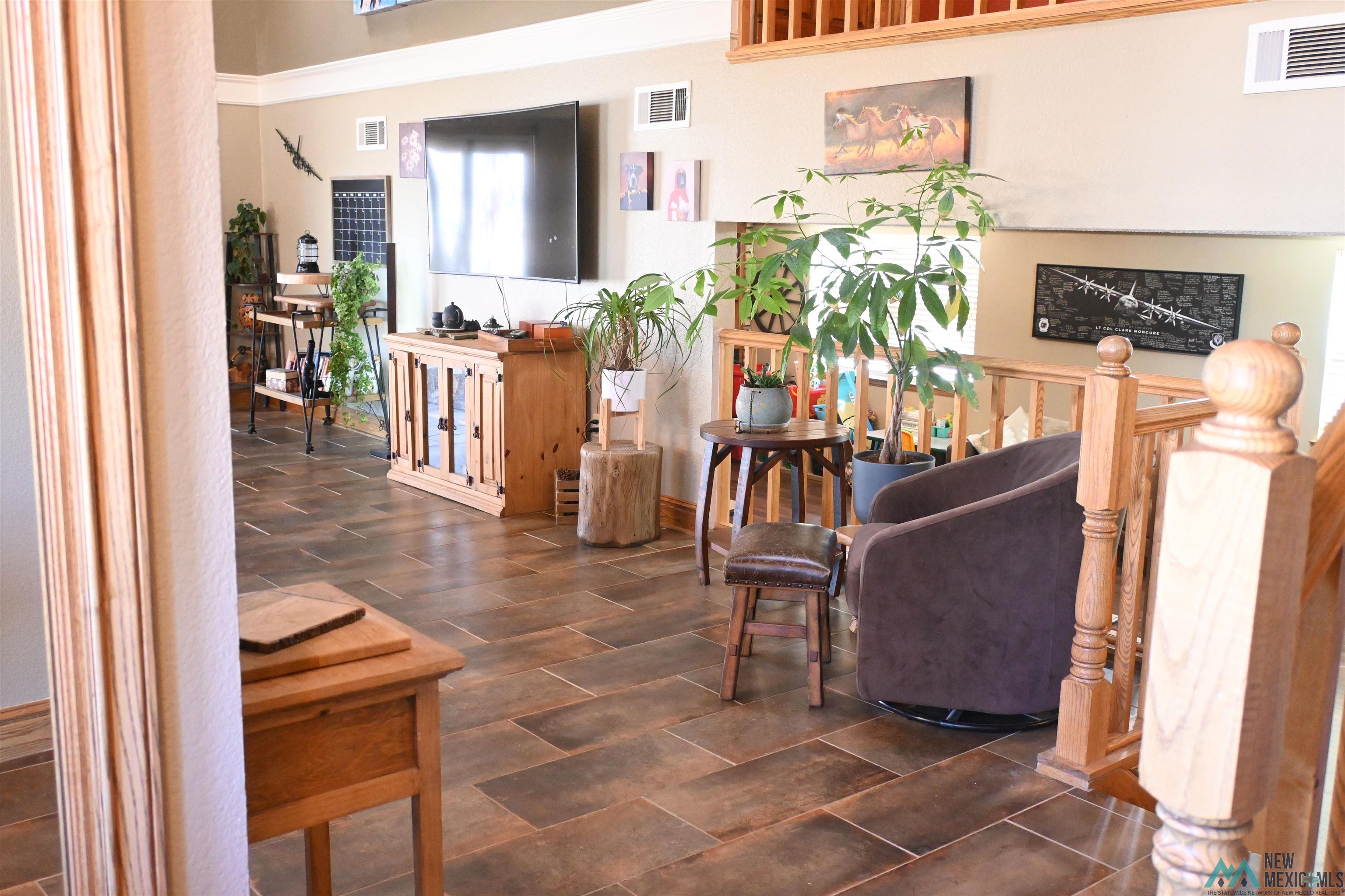 909 State Road 77 Road