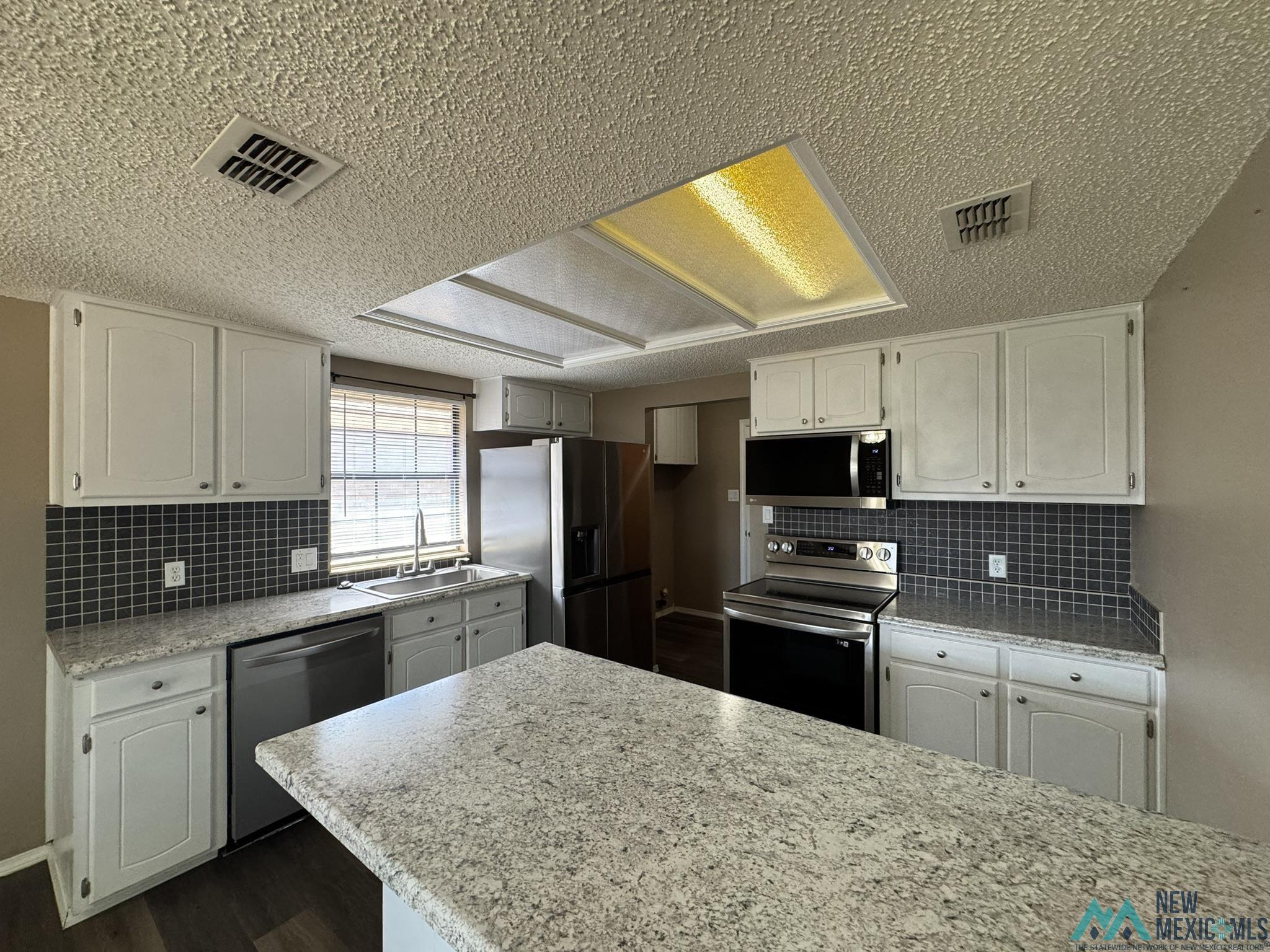 2613 Fred Daugherty Drive