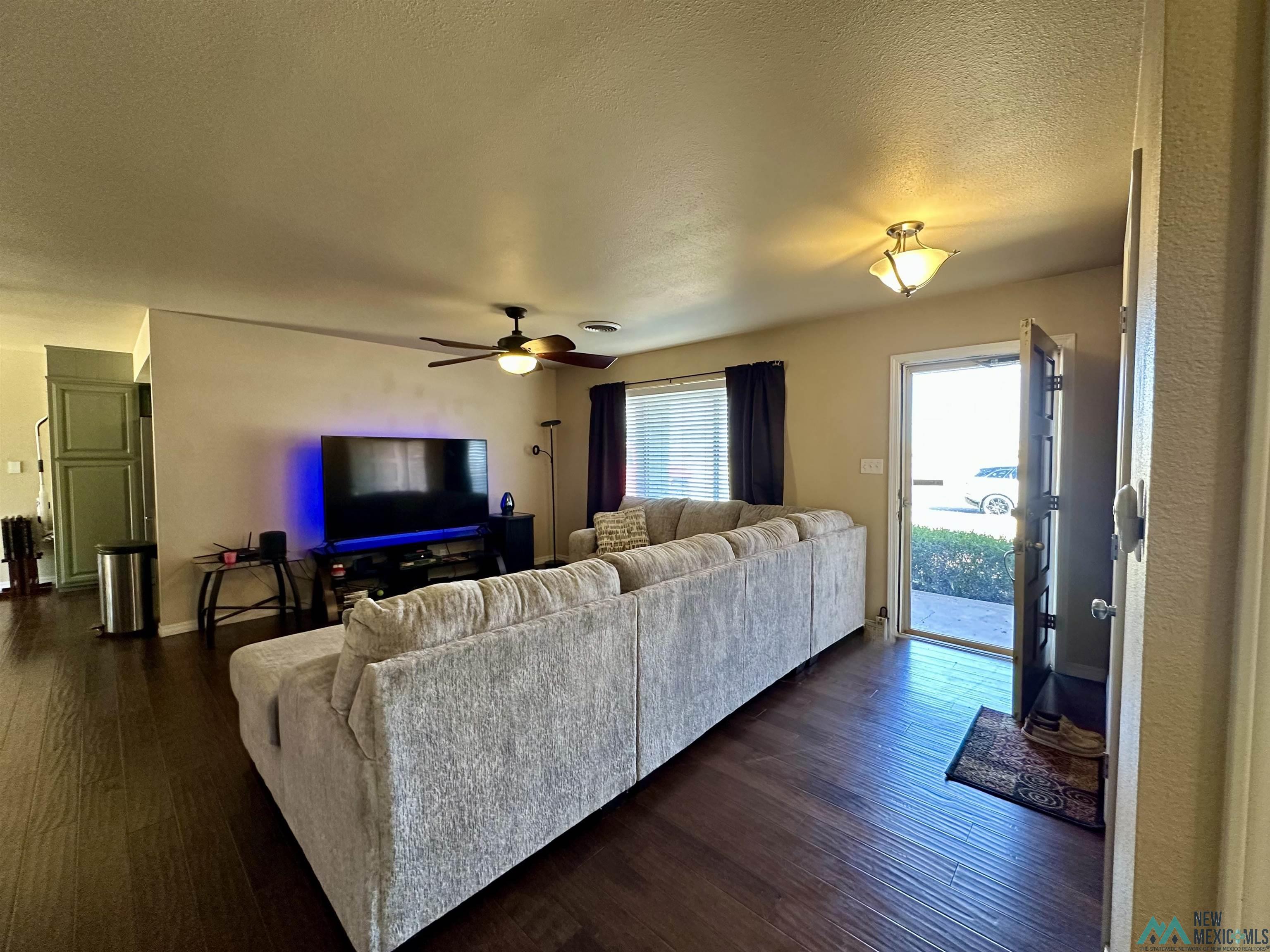 1109 Lexington Road
