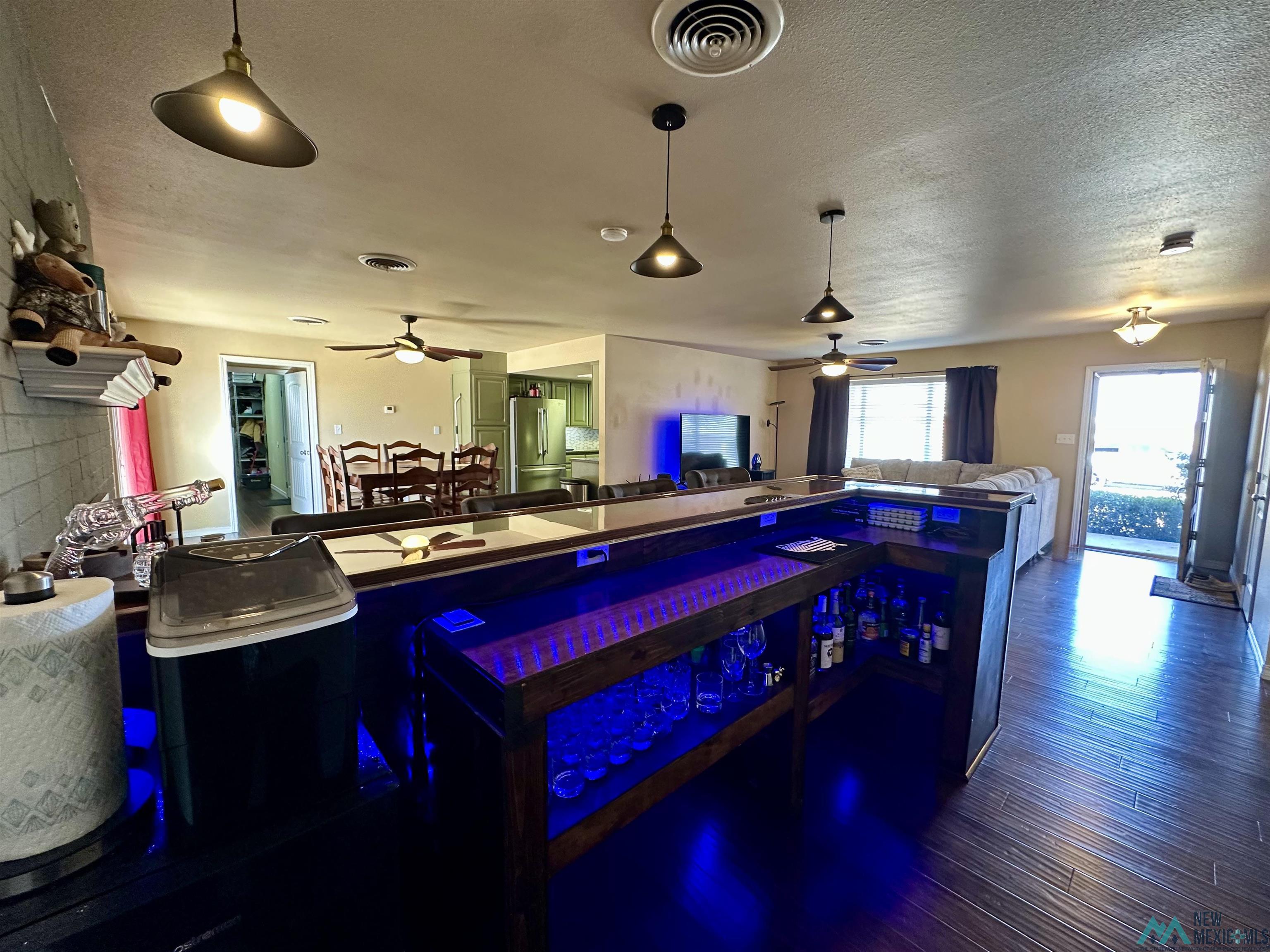 1109 Lexington Road